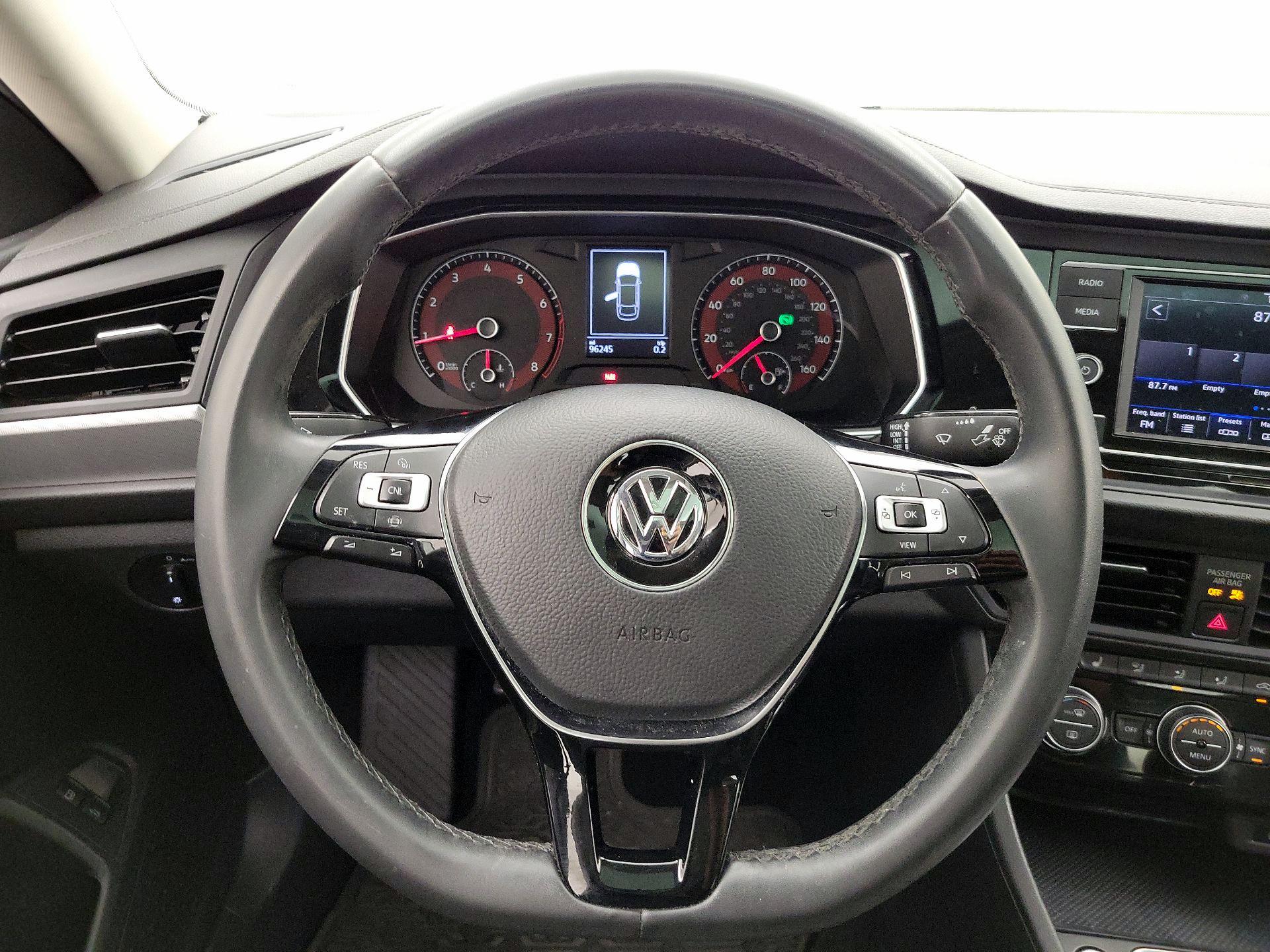 Thumbnail: 2020 Volkswagen Jetta - 10