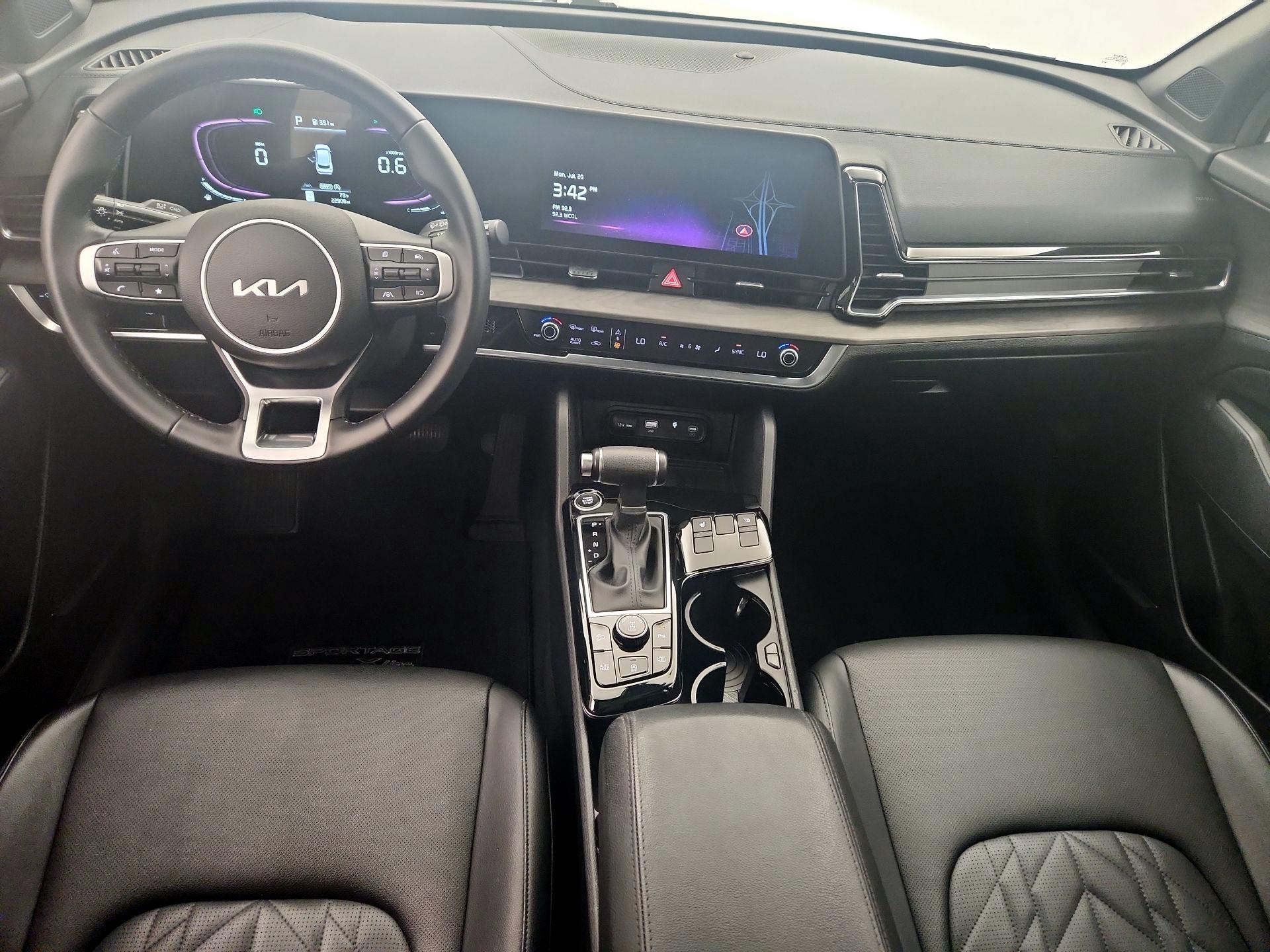 Thumbnail: 2023 Kia Sportage - 9