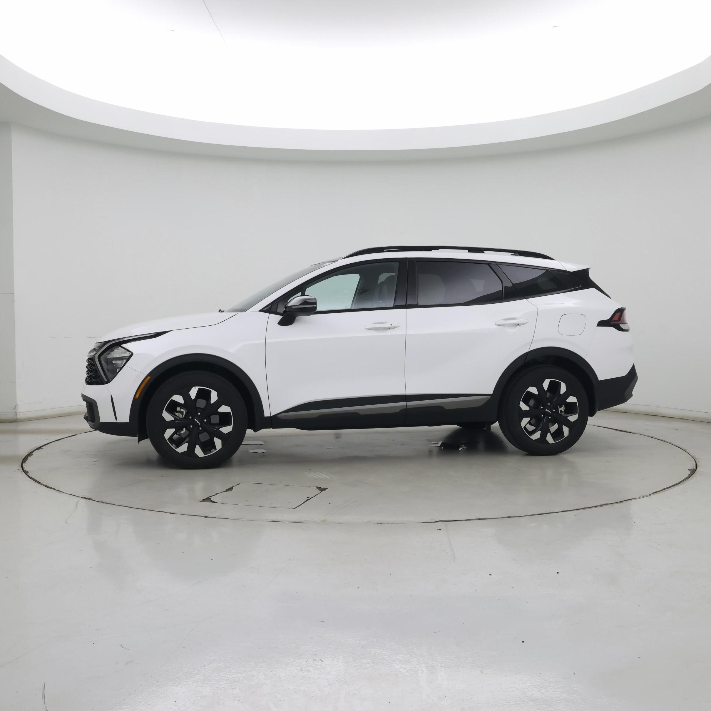 Thumbnail: 2023 Kia Sportage - 4