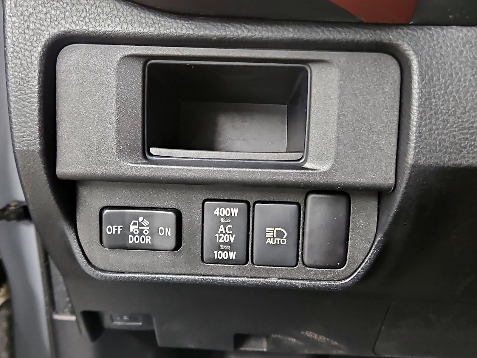 2018 Toyota Tacoma TRD Sport - Photo 14