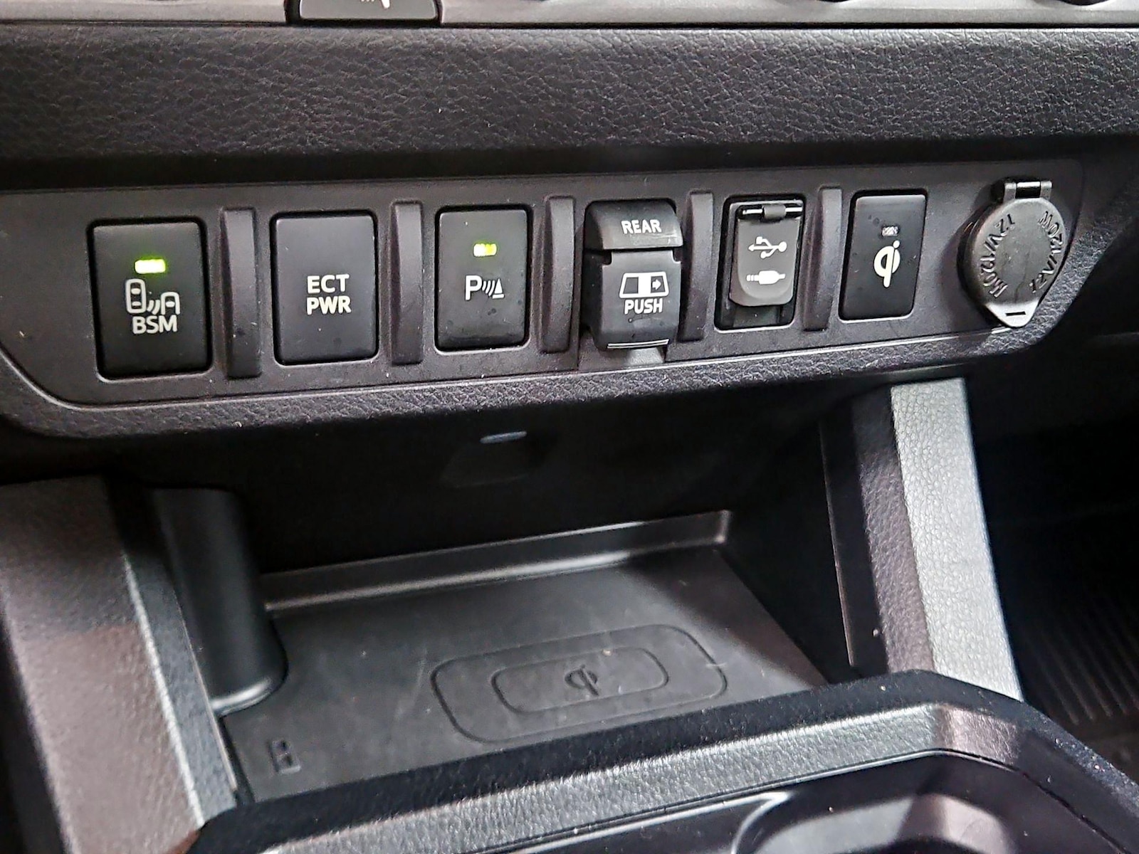 2018 Toyota Tacoma TRD Sport - Photo 20
