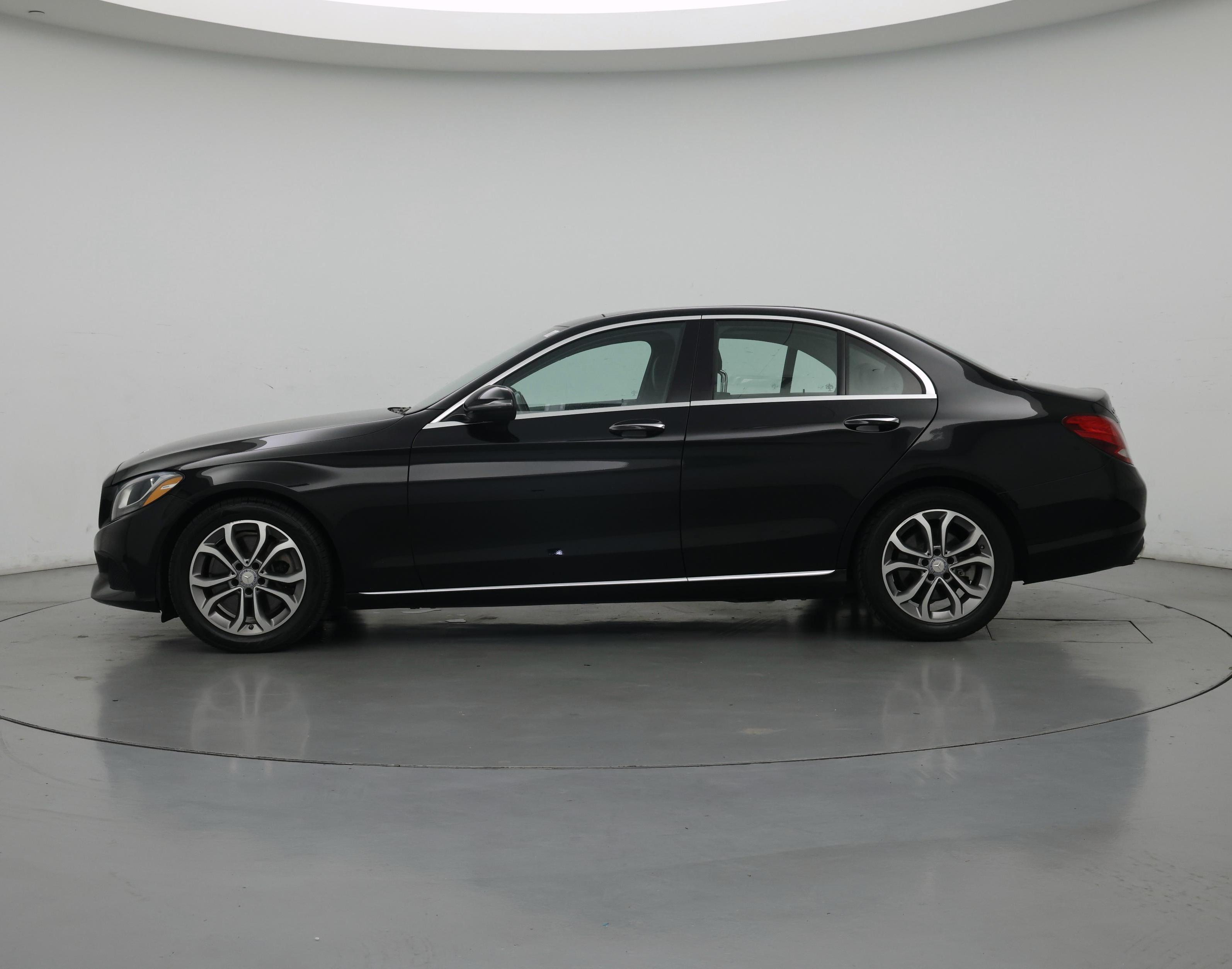 Thumbnail: 2017 Mercedes-Benz C-Class - 3
