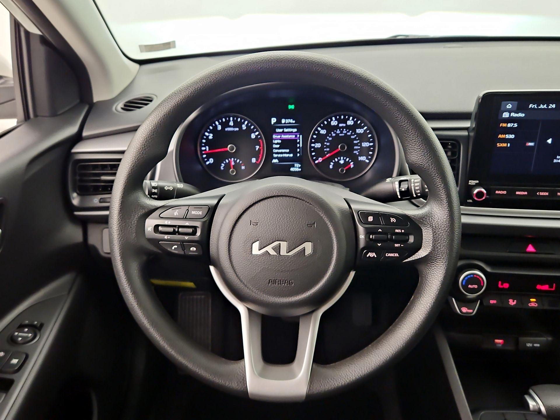 Thumbnail: 2023 Kia Rio - 10