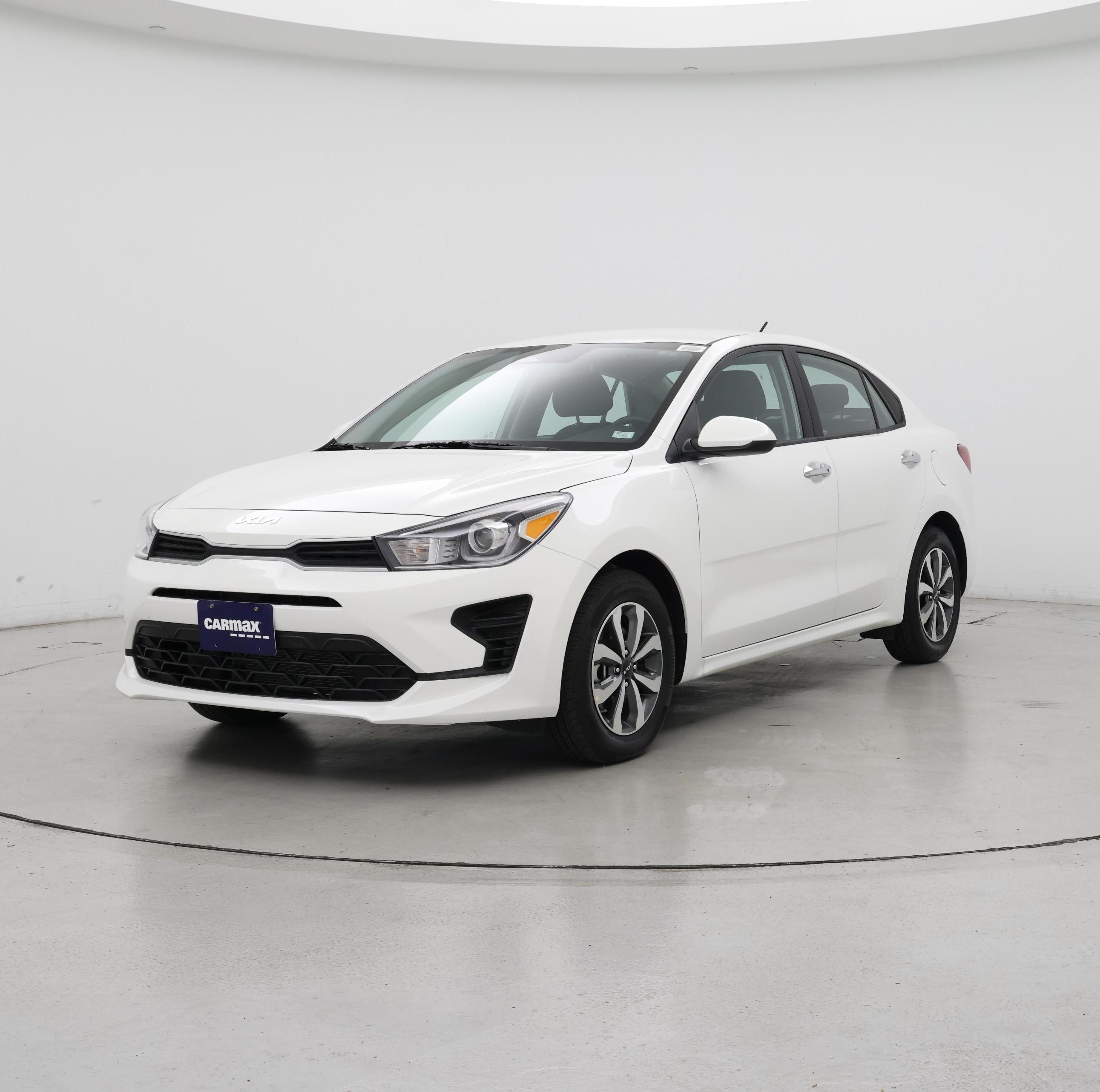 Thumbnail: 2023 Kia Rio - 4