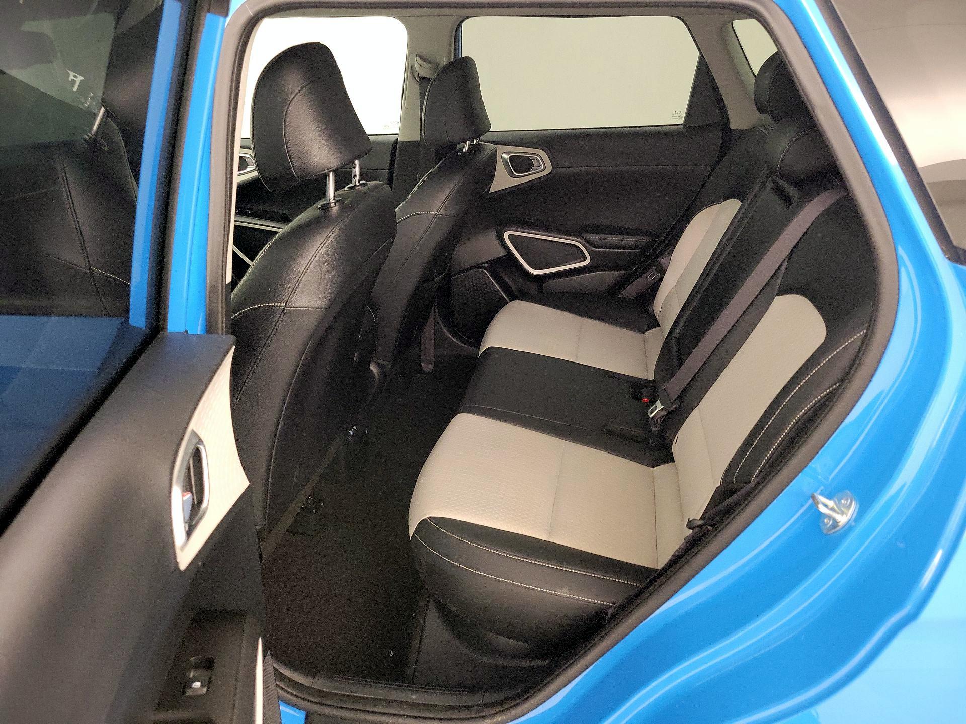 Thumbnail: 2023 Kia Soul - 20