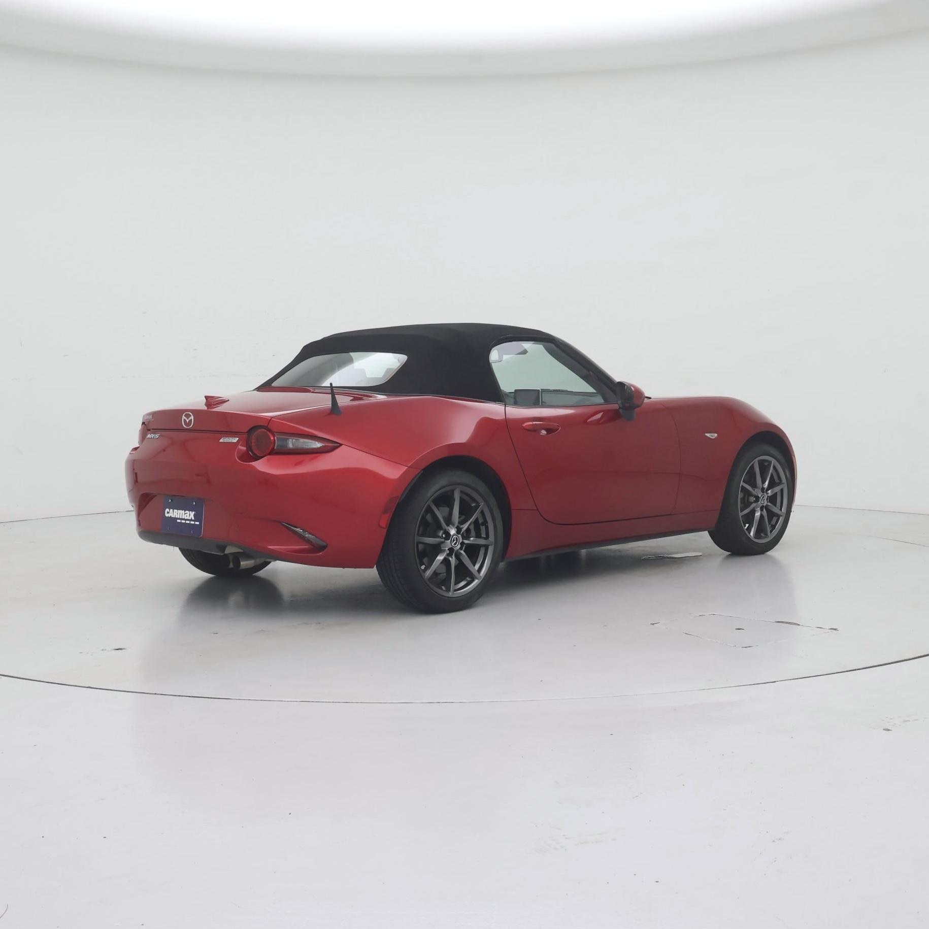 Thumbnail: 2016 Mazda MX-5 Miata - 2