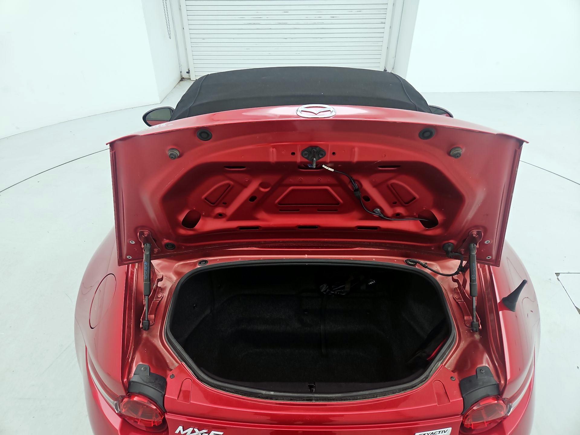 Thumbnail: 2016 Mazda MX-5 Miata - 19