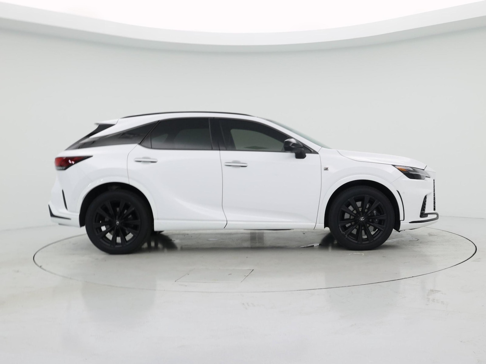 2024 Lexus RX Hybrid 500h - Photo 8