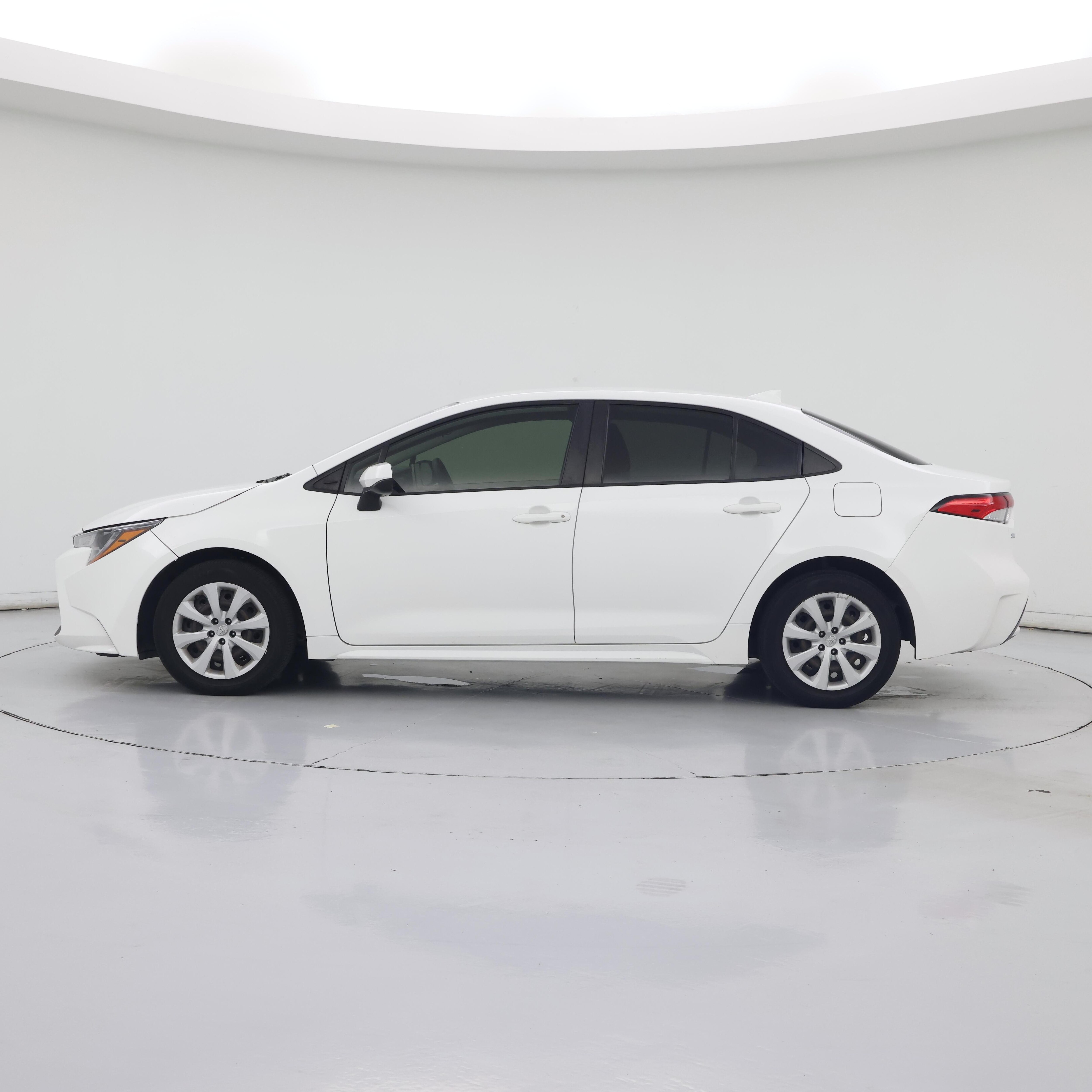 Thumbnail: 2021 Toyota Corolla - 3