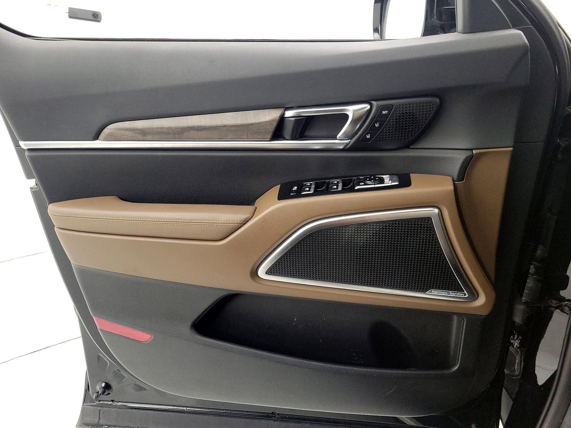 Thumbnail: 2022 Kia Telluride - 12