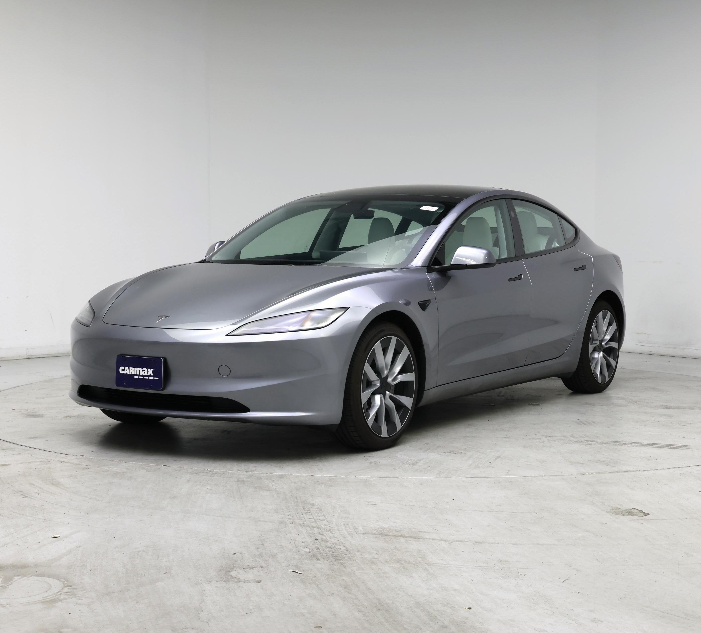 Thumbnail: 2025 Tesla Model 3 - 4