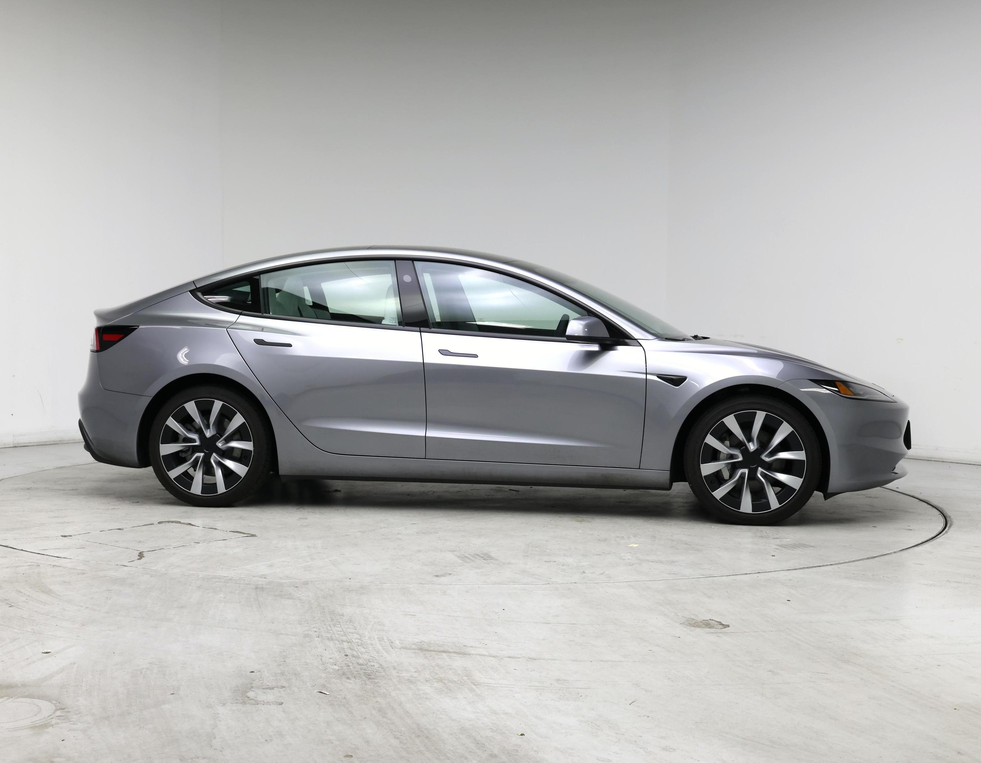 Thumbnail: 2025 Tesla Model 3 - 7