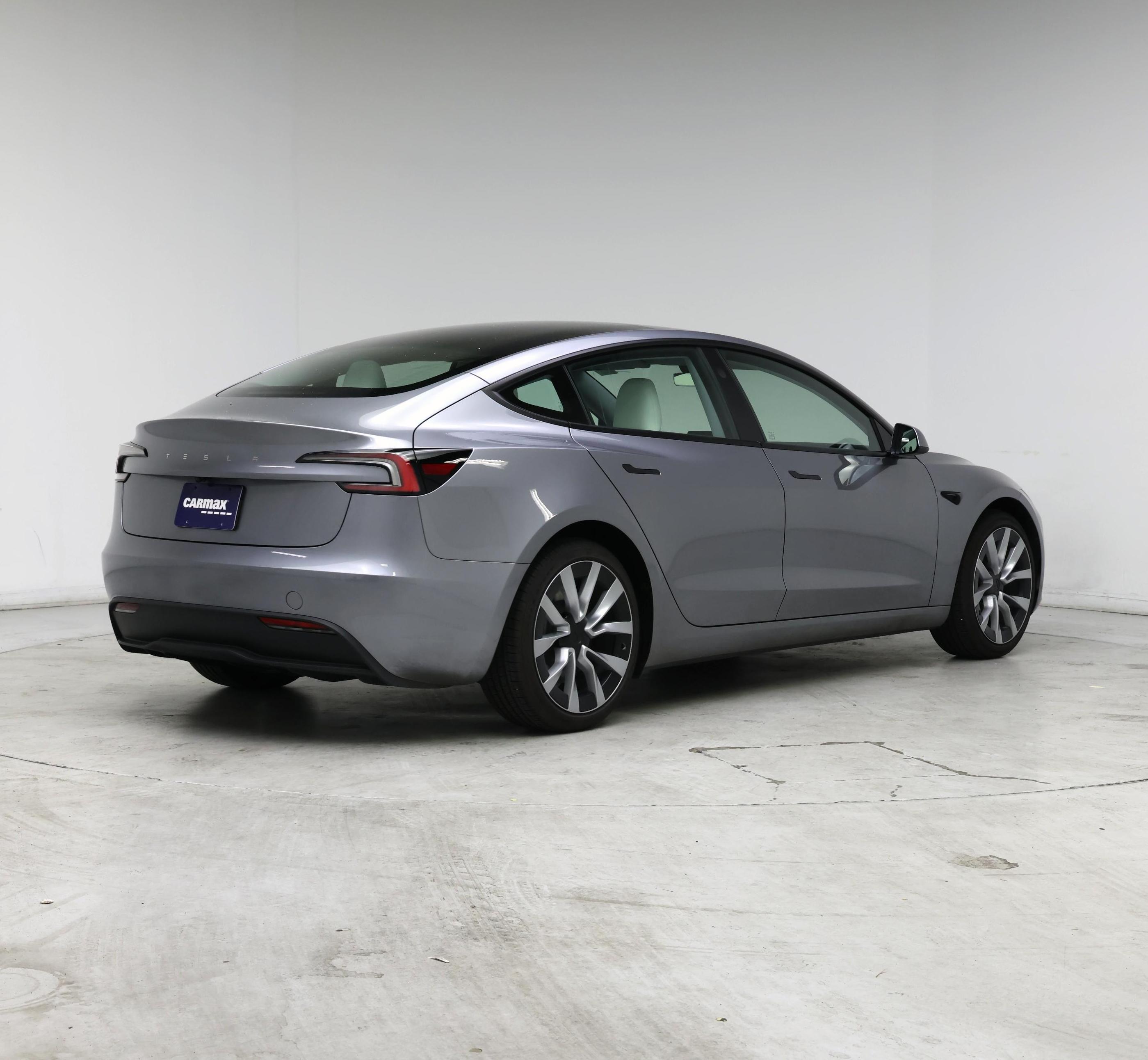 Thumbnail: 2025 Tesla Model 3 - 8