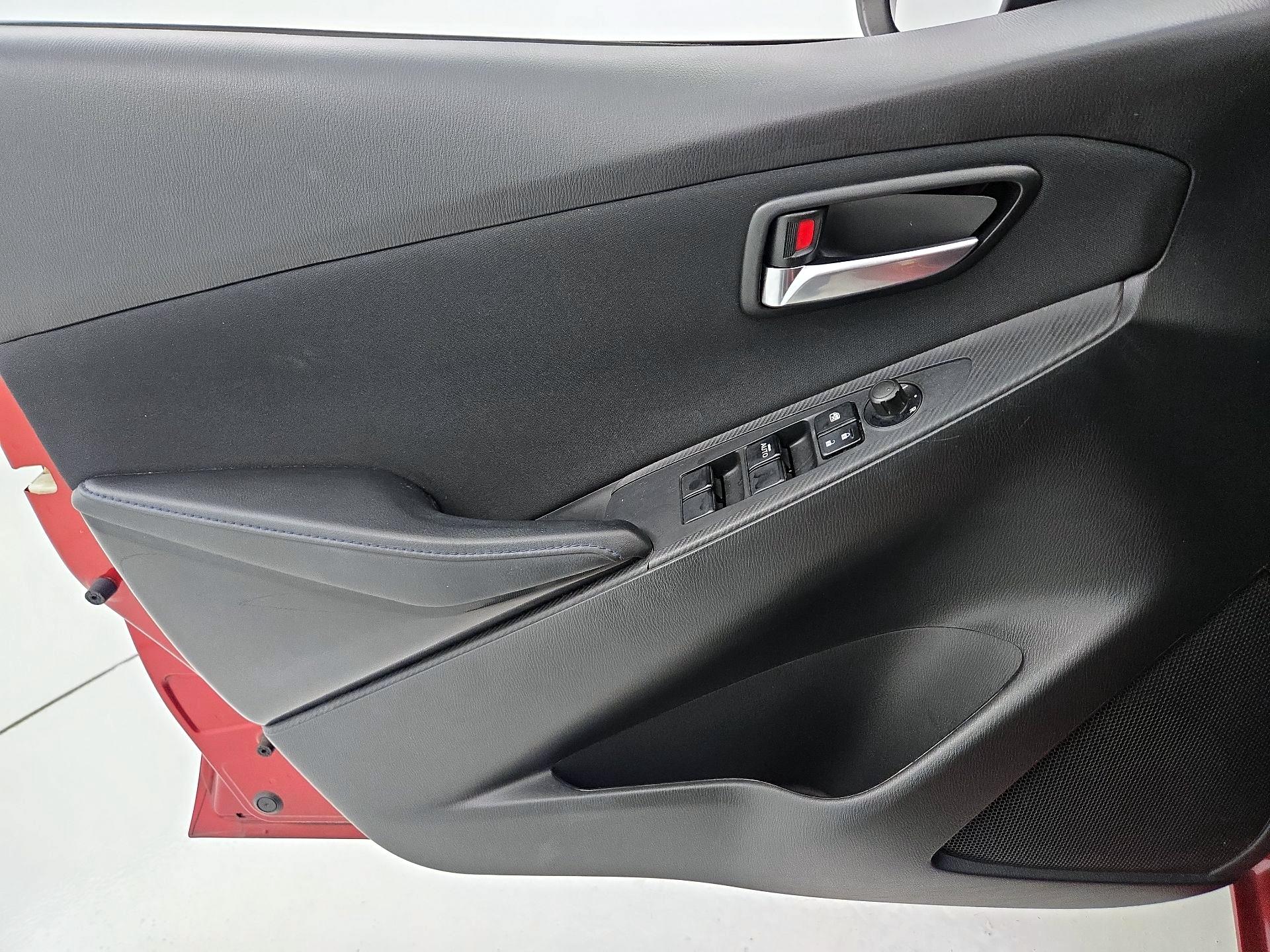 Thumbnail: 2017 Toyota Yaris iA - 12