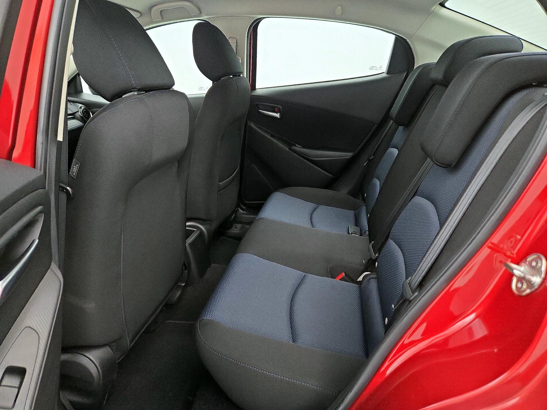 Thumbnail: 2017 Toyota Yaris iA - 19