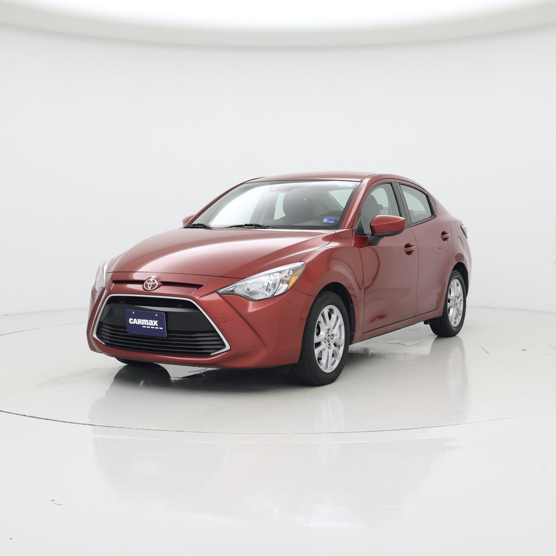 Thumbnail: 2017 Toyota Yaris iA - 4