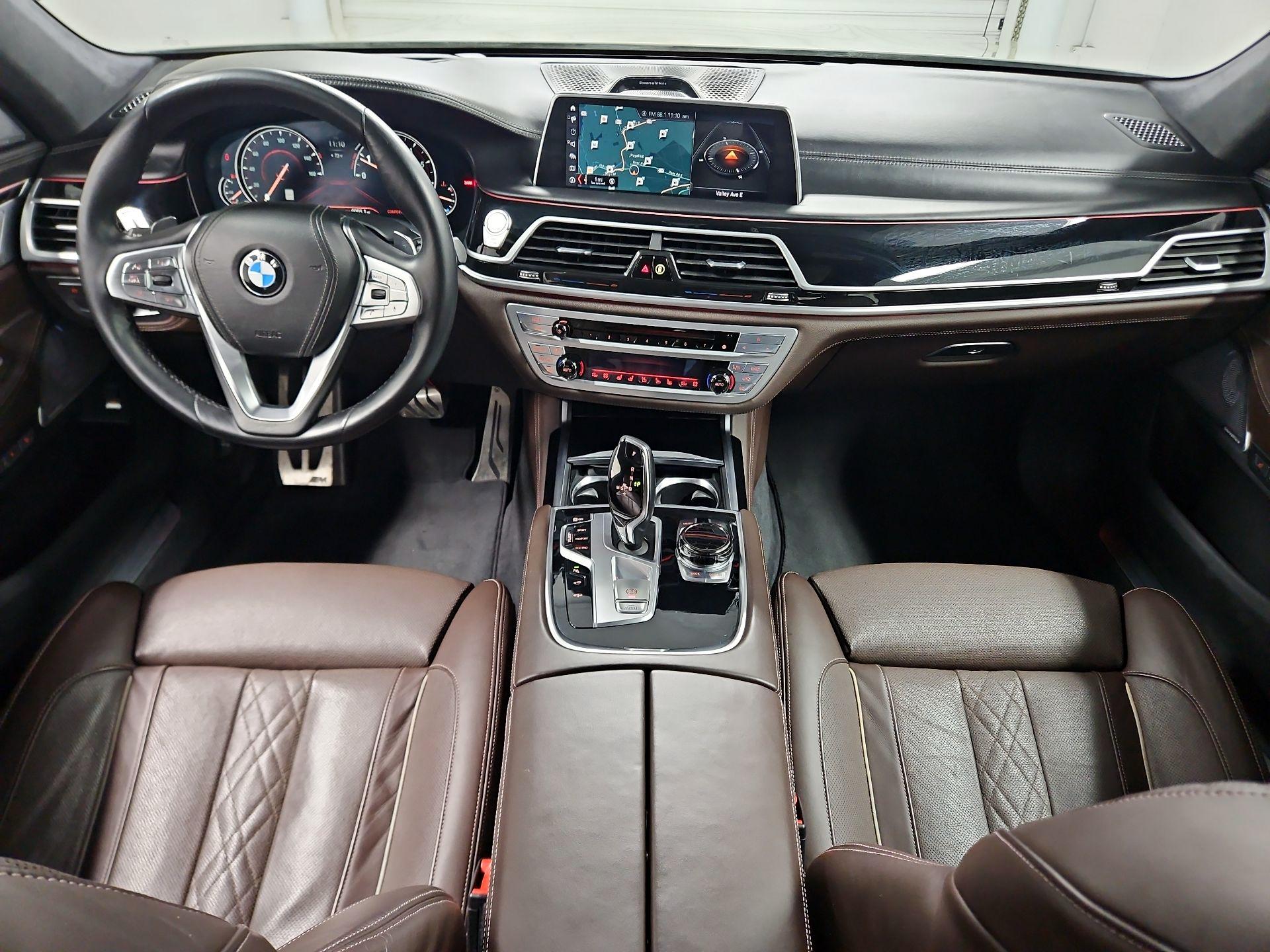 Thumbnail: 2018 BMW 7 Series - 9