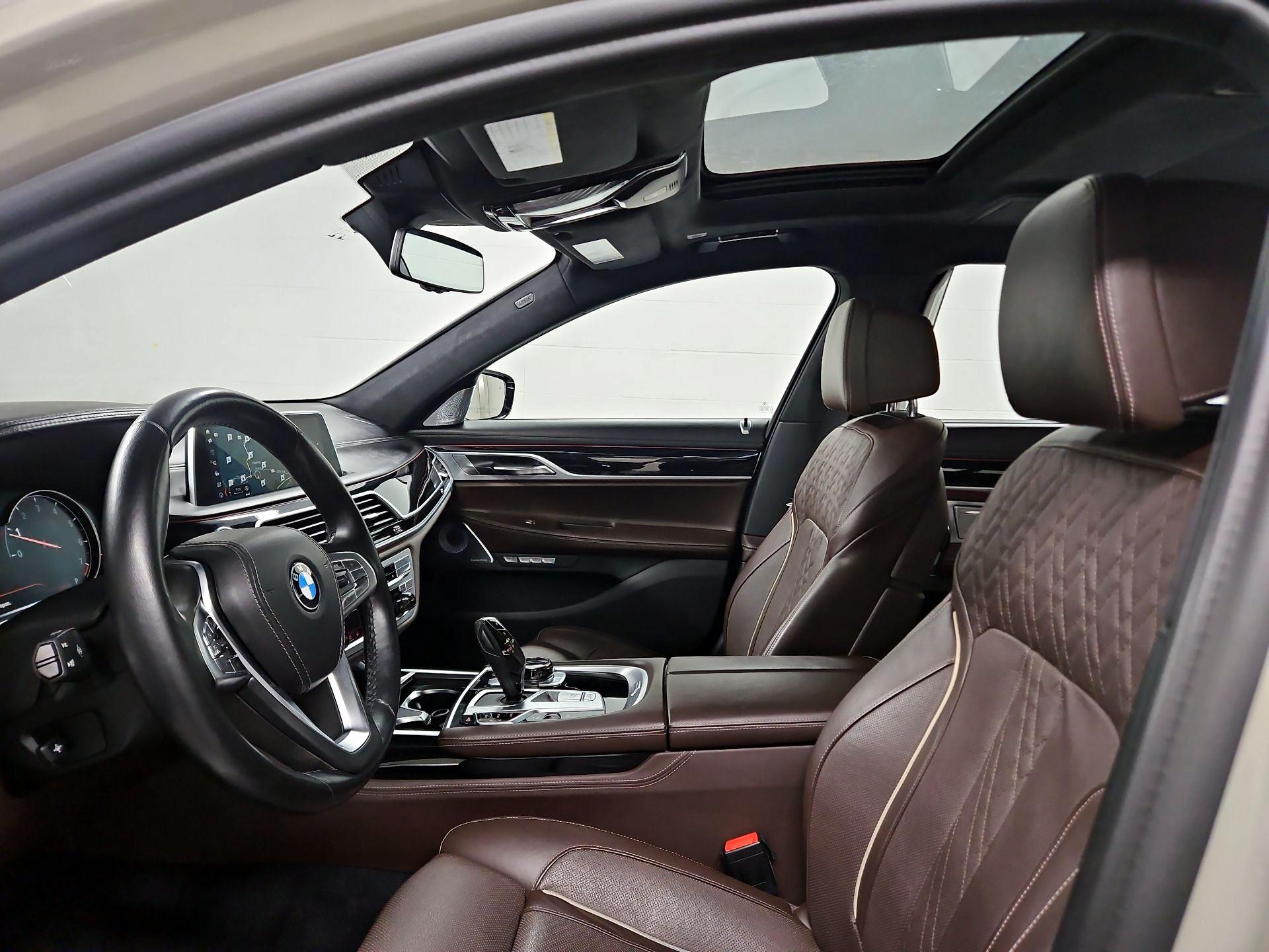 Thumbnail: 2018 BMW 7 Series - 20