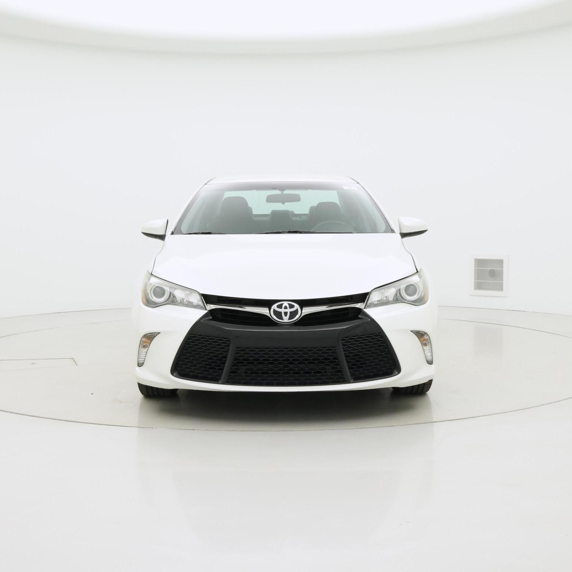 Thumbnail: 2015 Toyota Camry - 5
