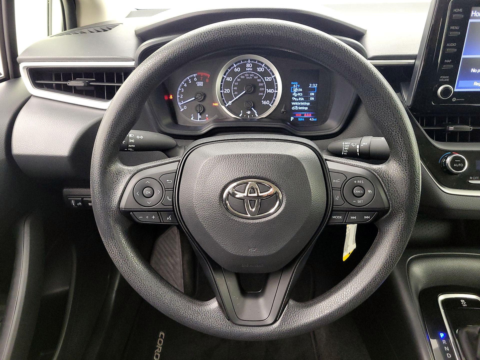 Thumbnail: 2022 Toyota Corolla - 10