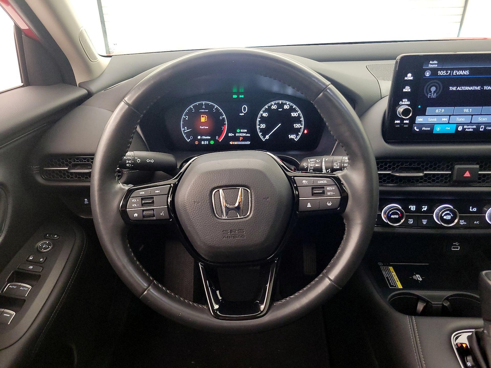 2025 Honda HR-V EX-L - Photo 11