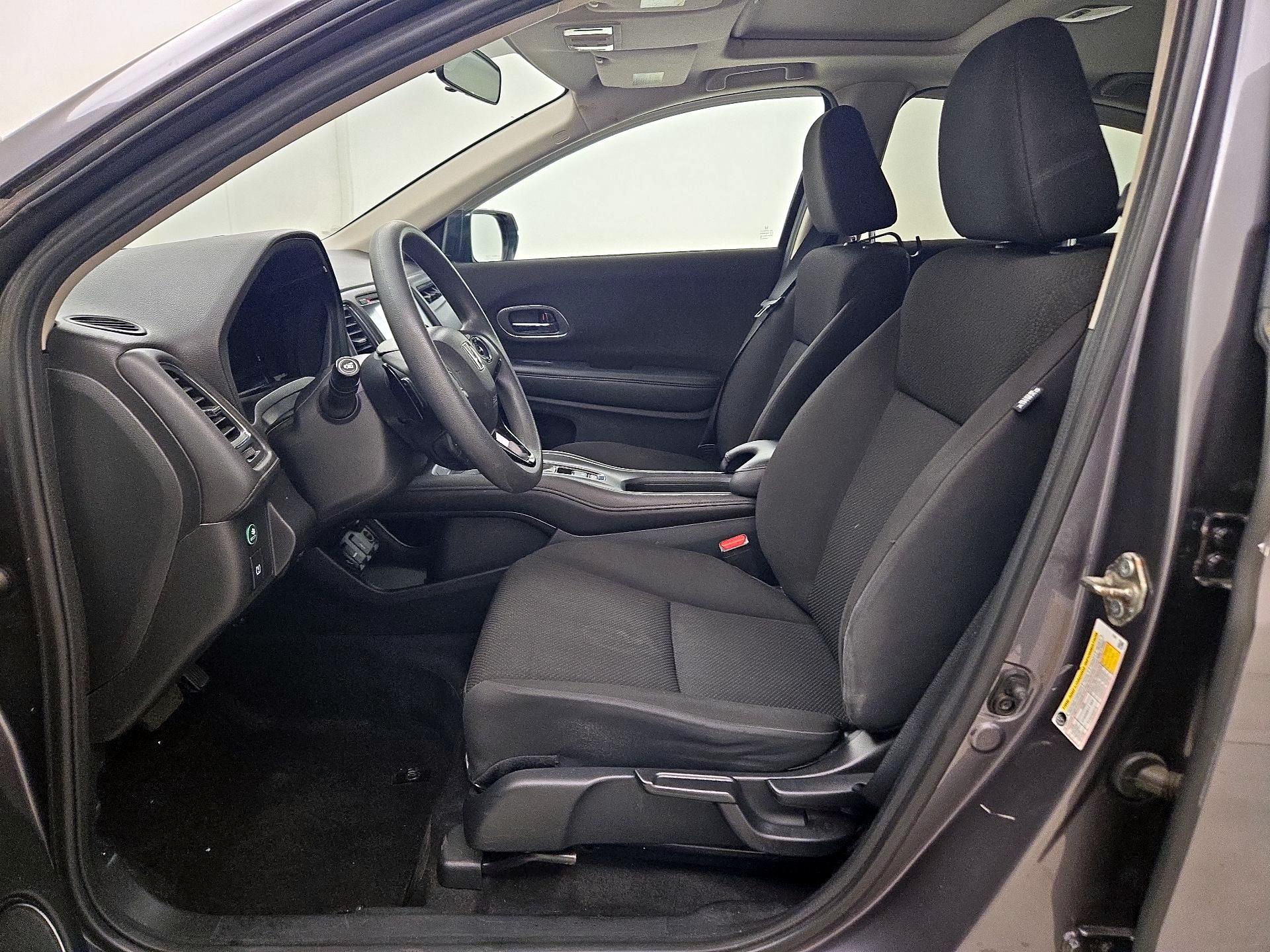 Thumbnail: 2017 Honda HR-V - 11