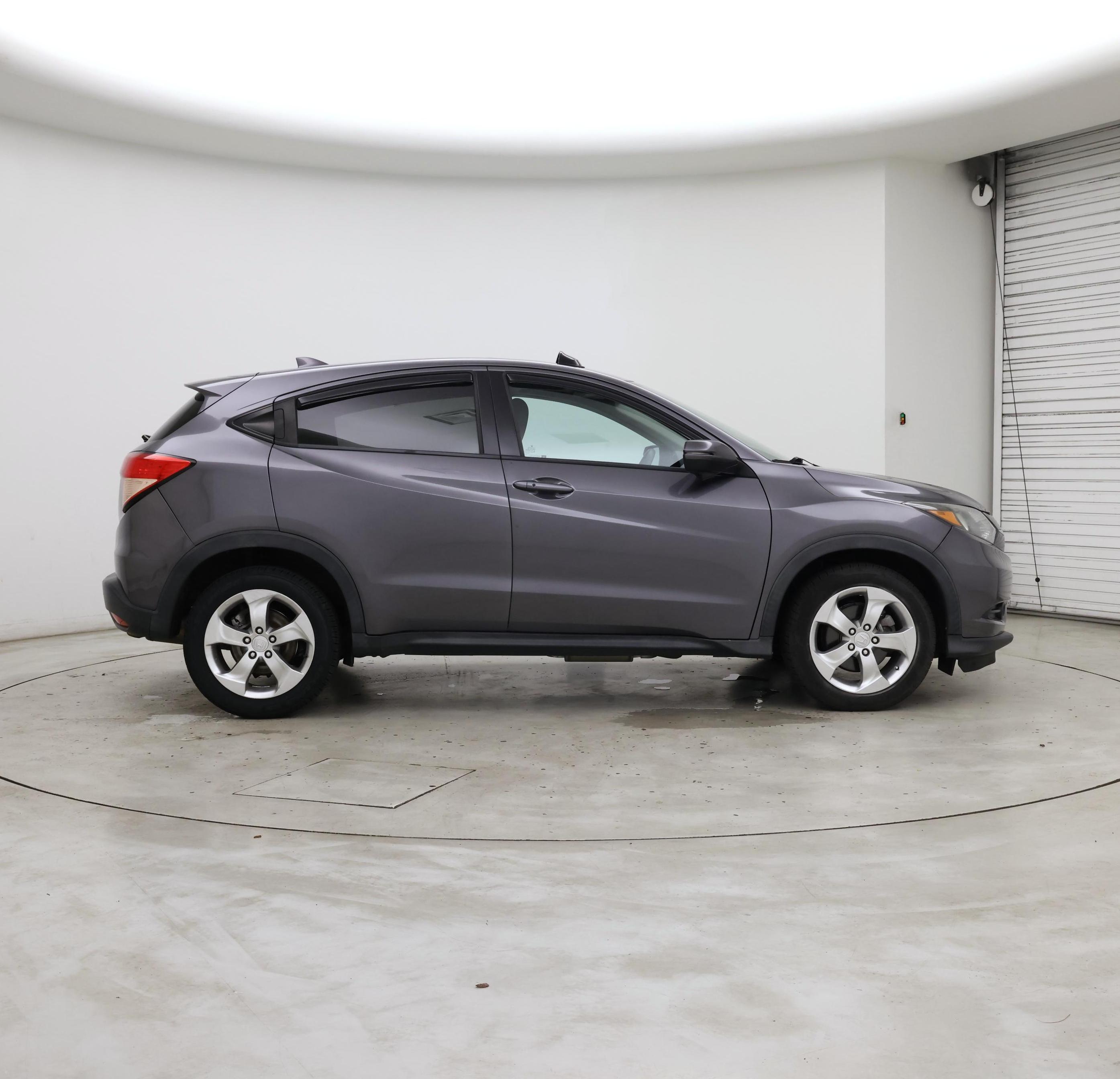 Thumbnail: 2017 Honda HR-V - 7