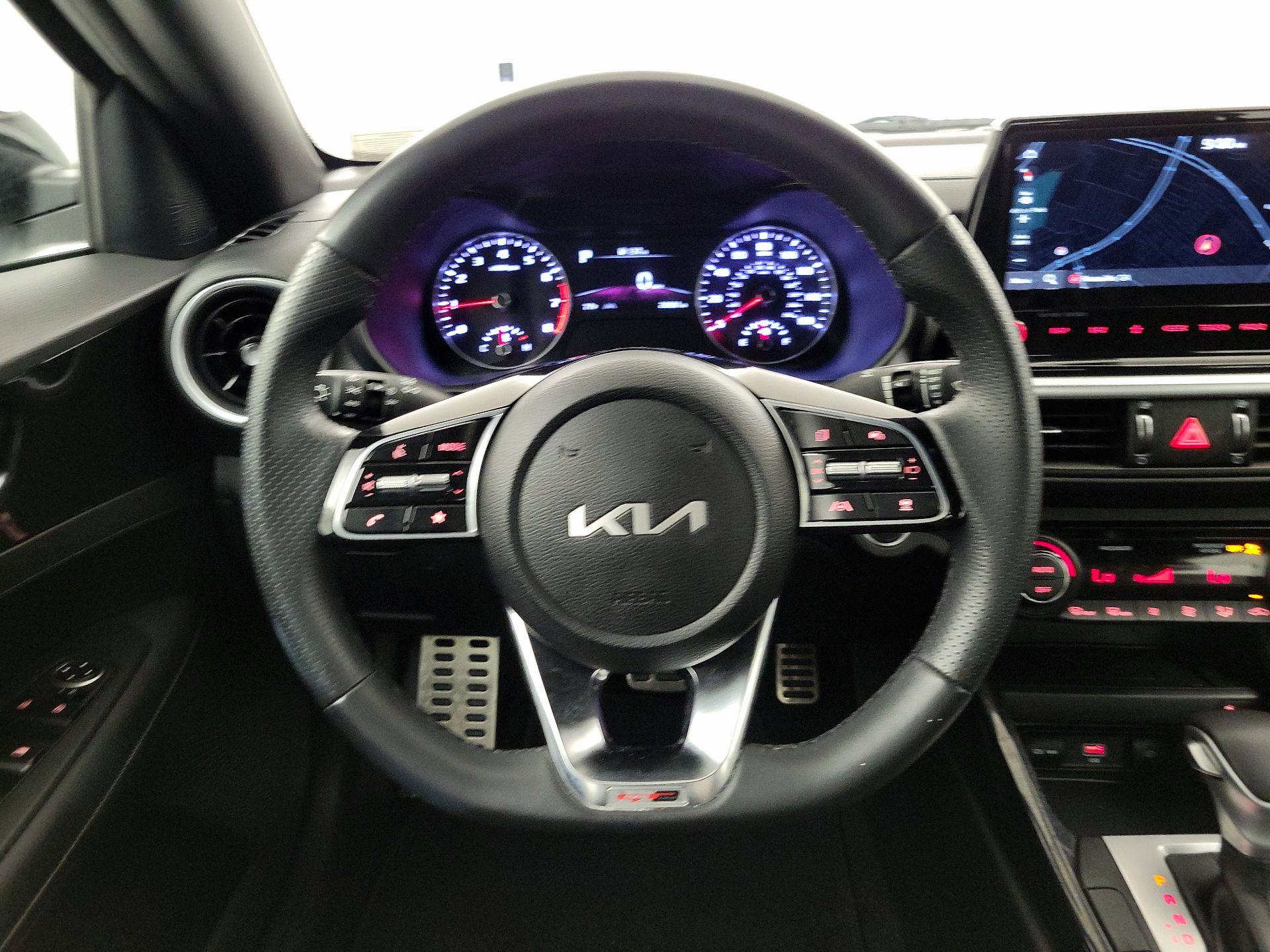 Thumbnail: 2023 Kia Forte - 10