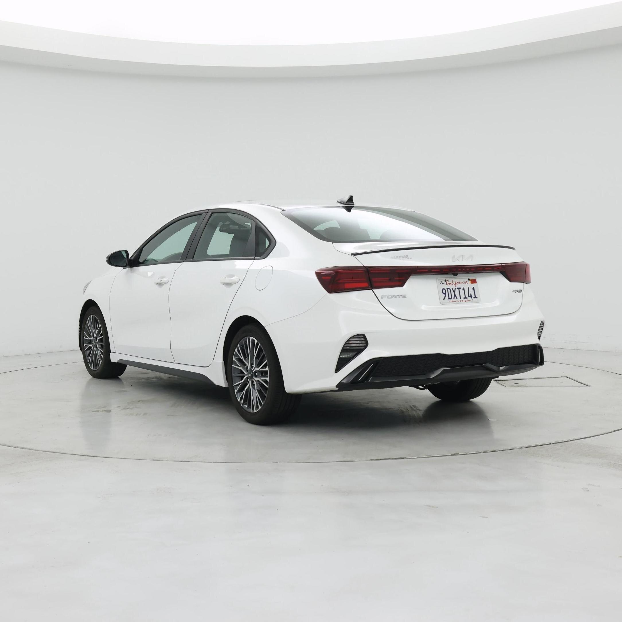 Thumbnail: 2023 Kia Forte - 2