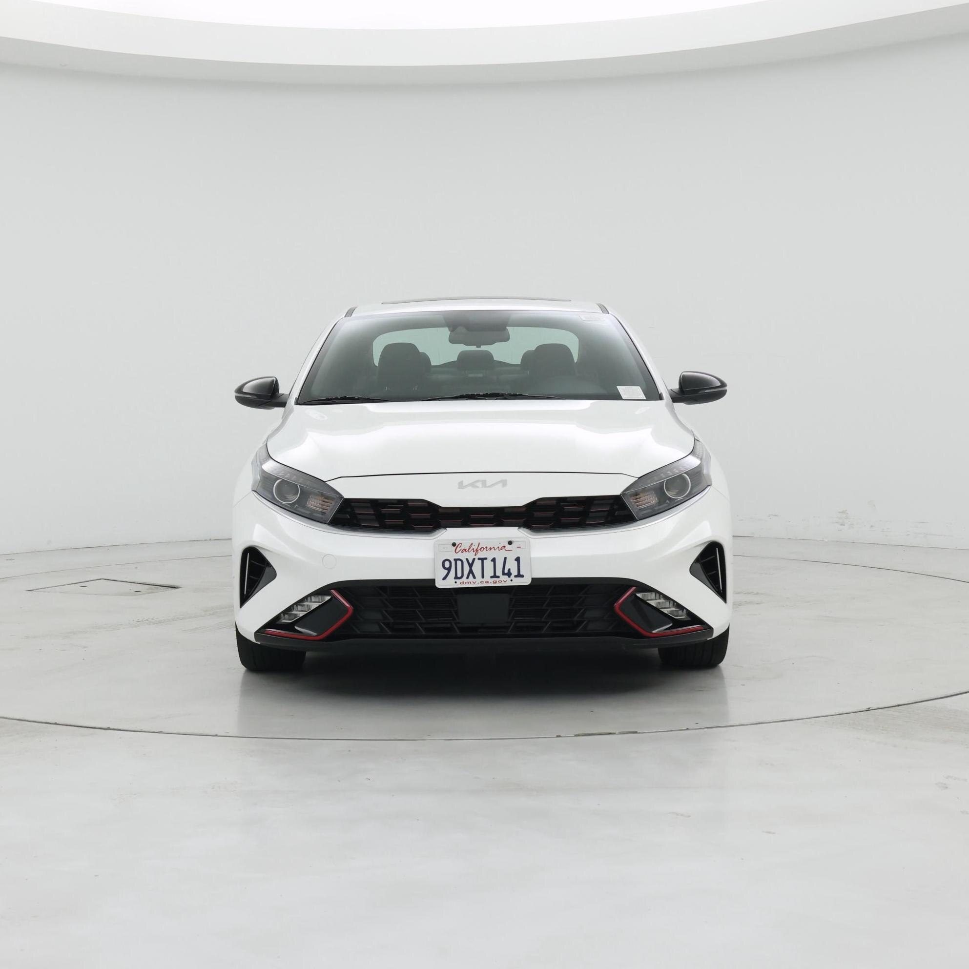 Thumbnail: 2023 Kia Forte - 5