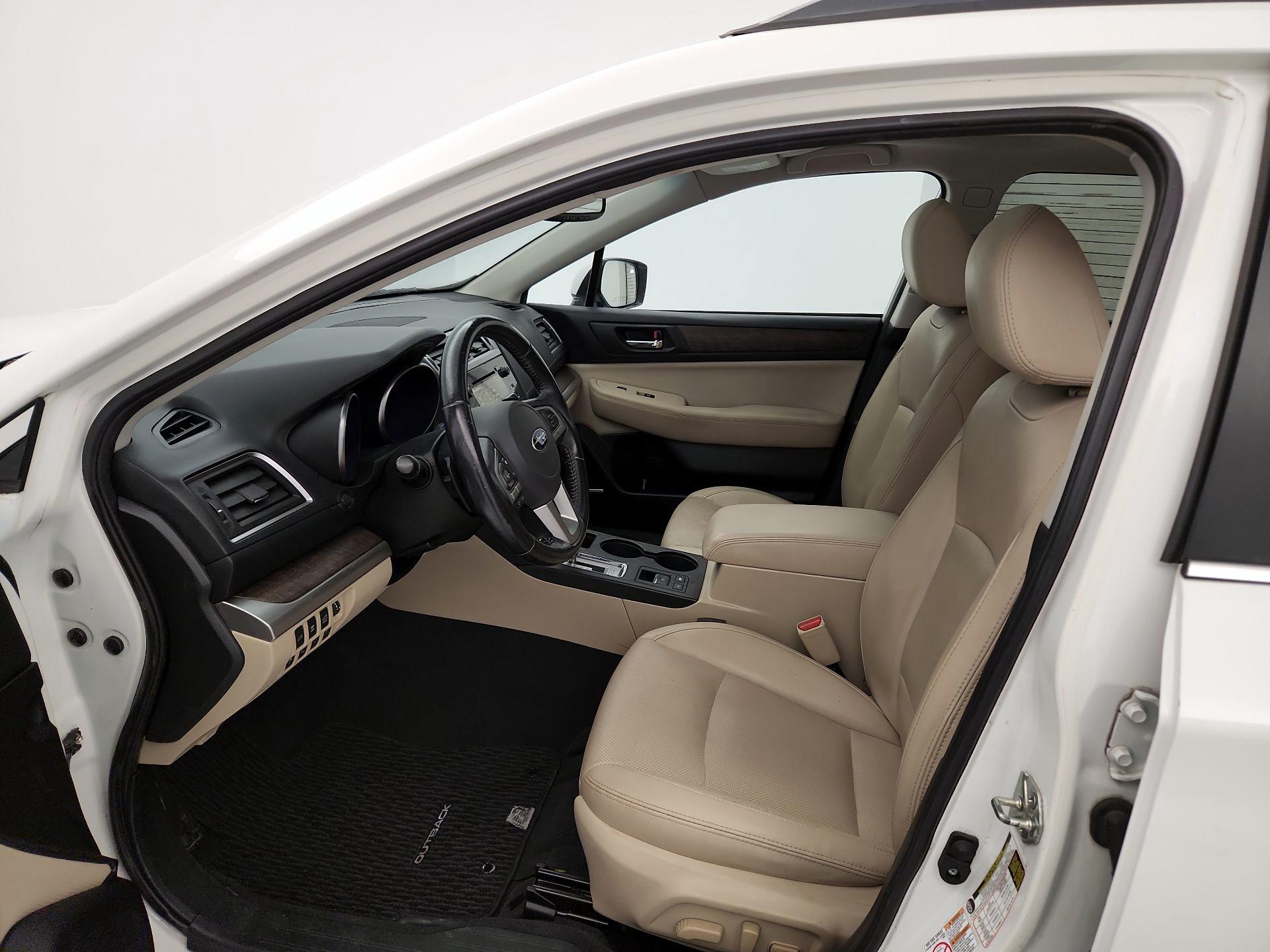 Thumbnail: 2015 Subaru Outback - 11
