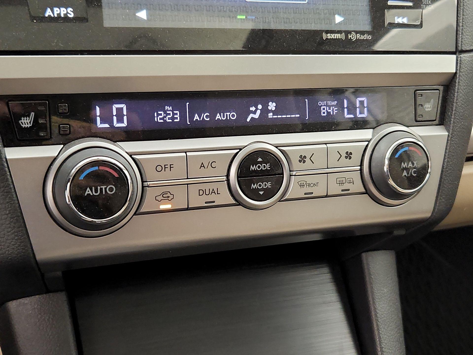 Thumbnail: 2015 Subaru Outback - 16