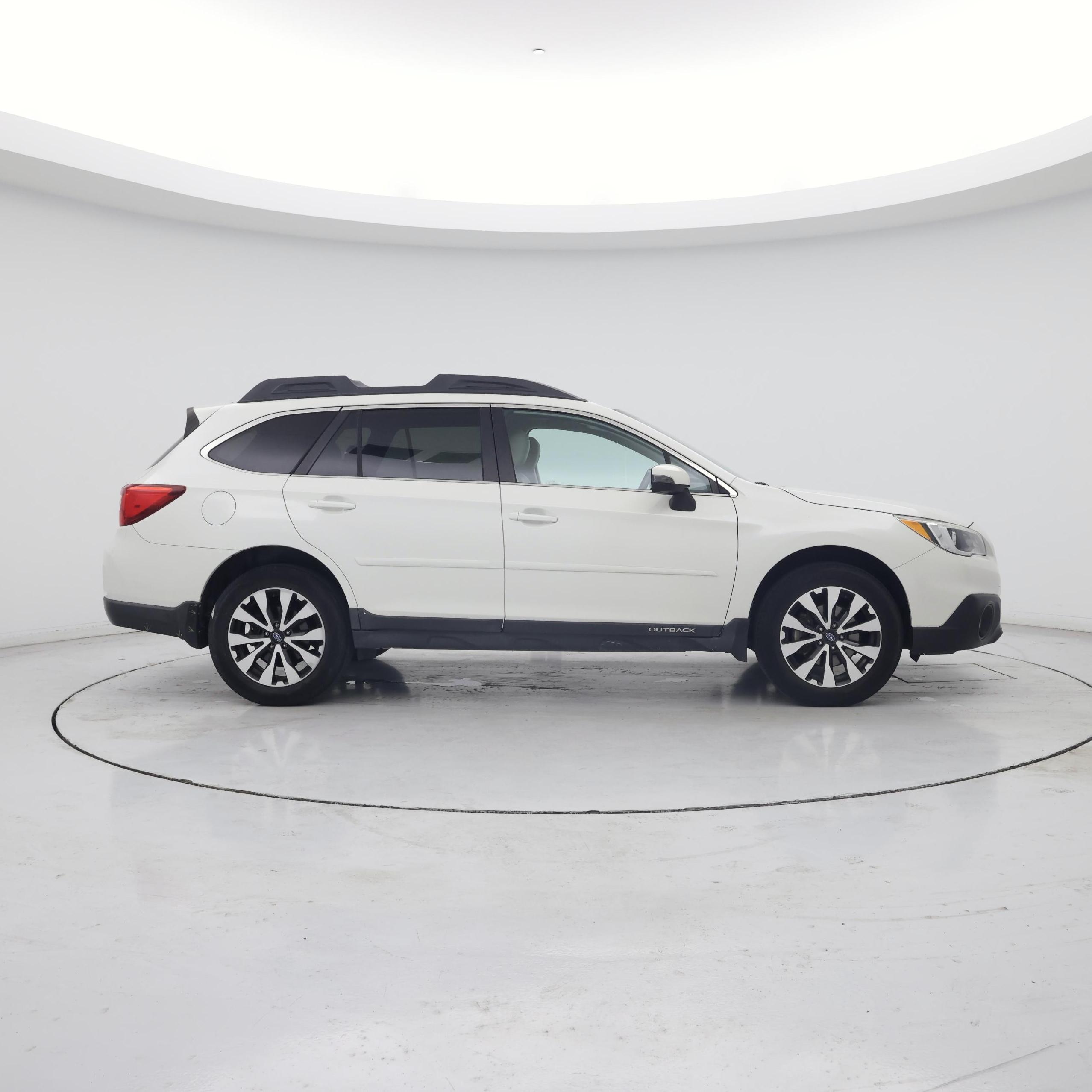Thumbnail: 2015 Subaru Outback - 7