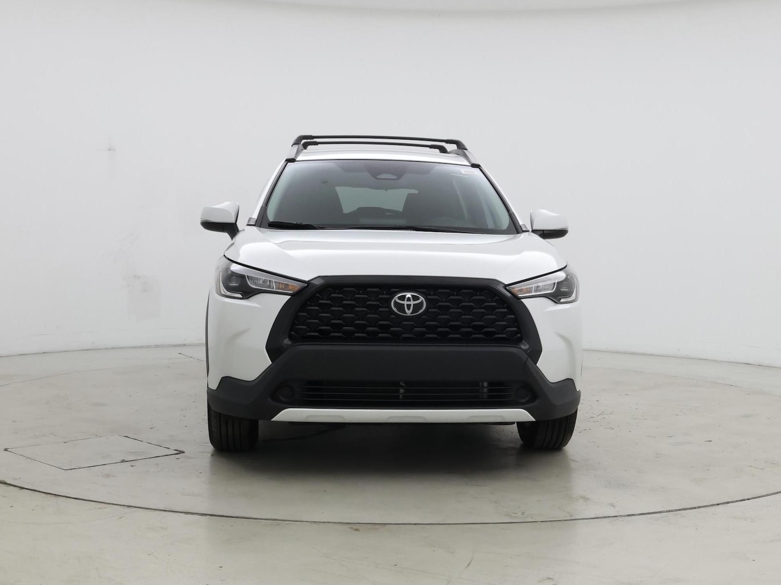 2024 Toyota Corolla Cross LE - Photo 6
