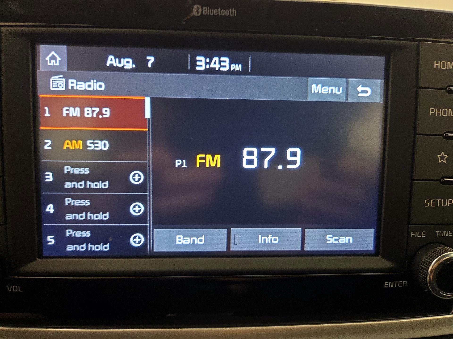 Thumbnail: 2019 Kia Rio5 - 15