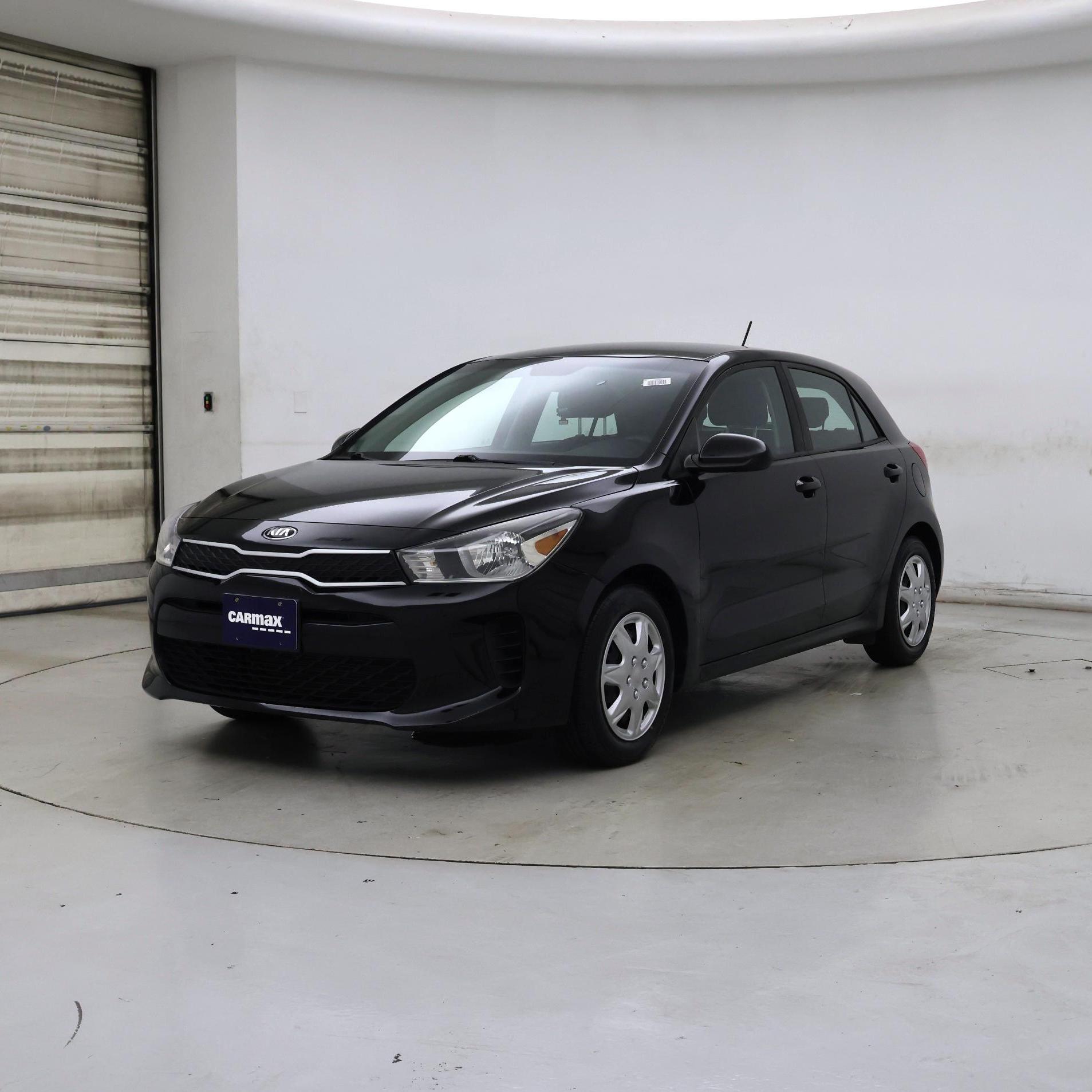 Thumbnail: 2019 Kia Rio5 - 4