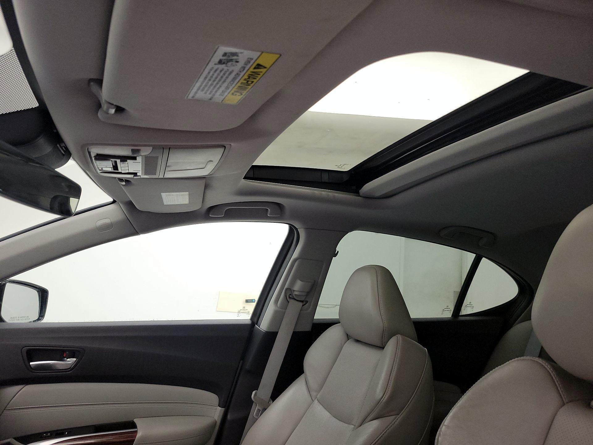 Thumbnail: 2015 Acura TLX - 19