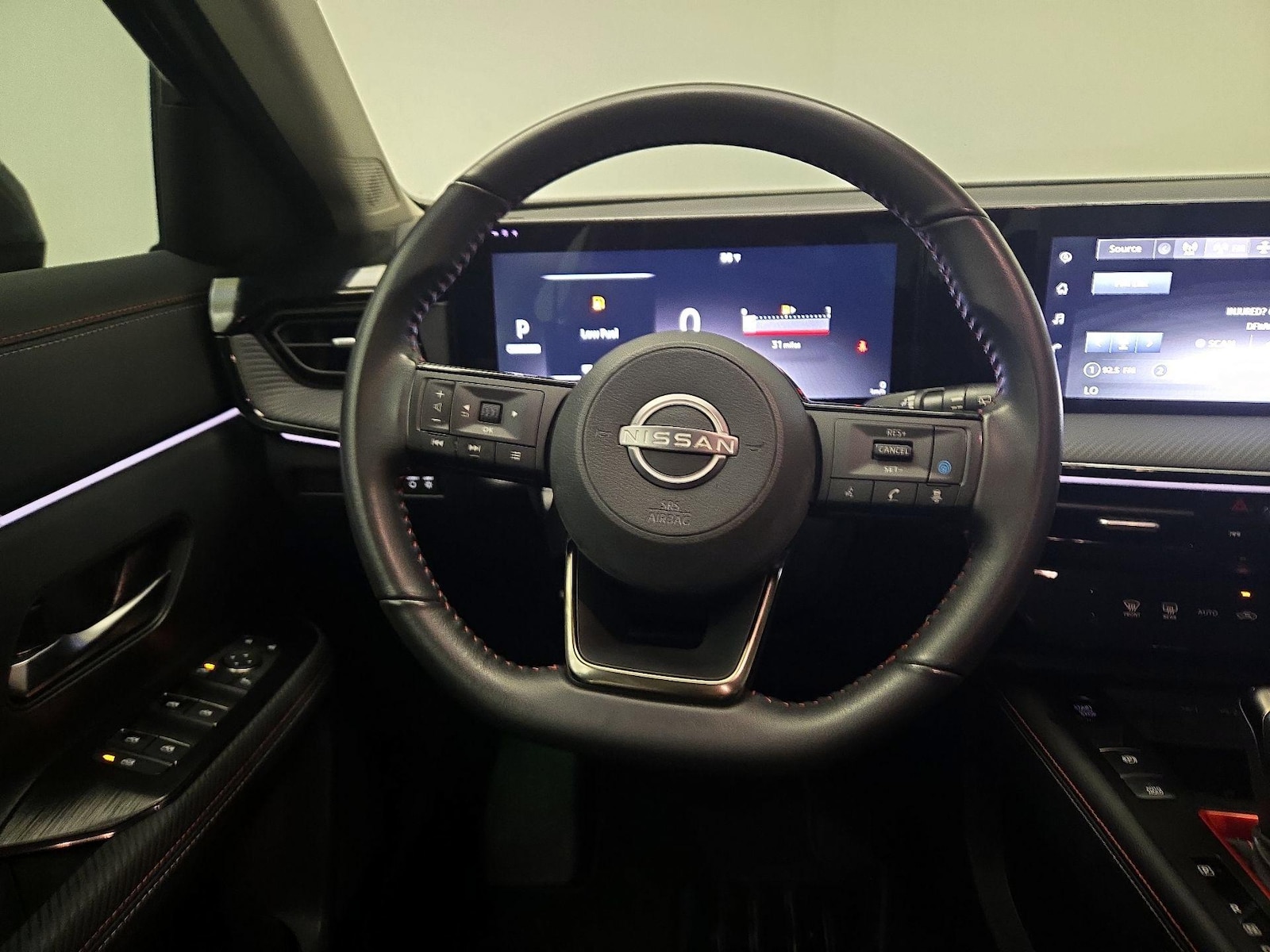 2025 Nissan Kicks SR AWD - Photo 10
