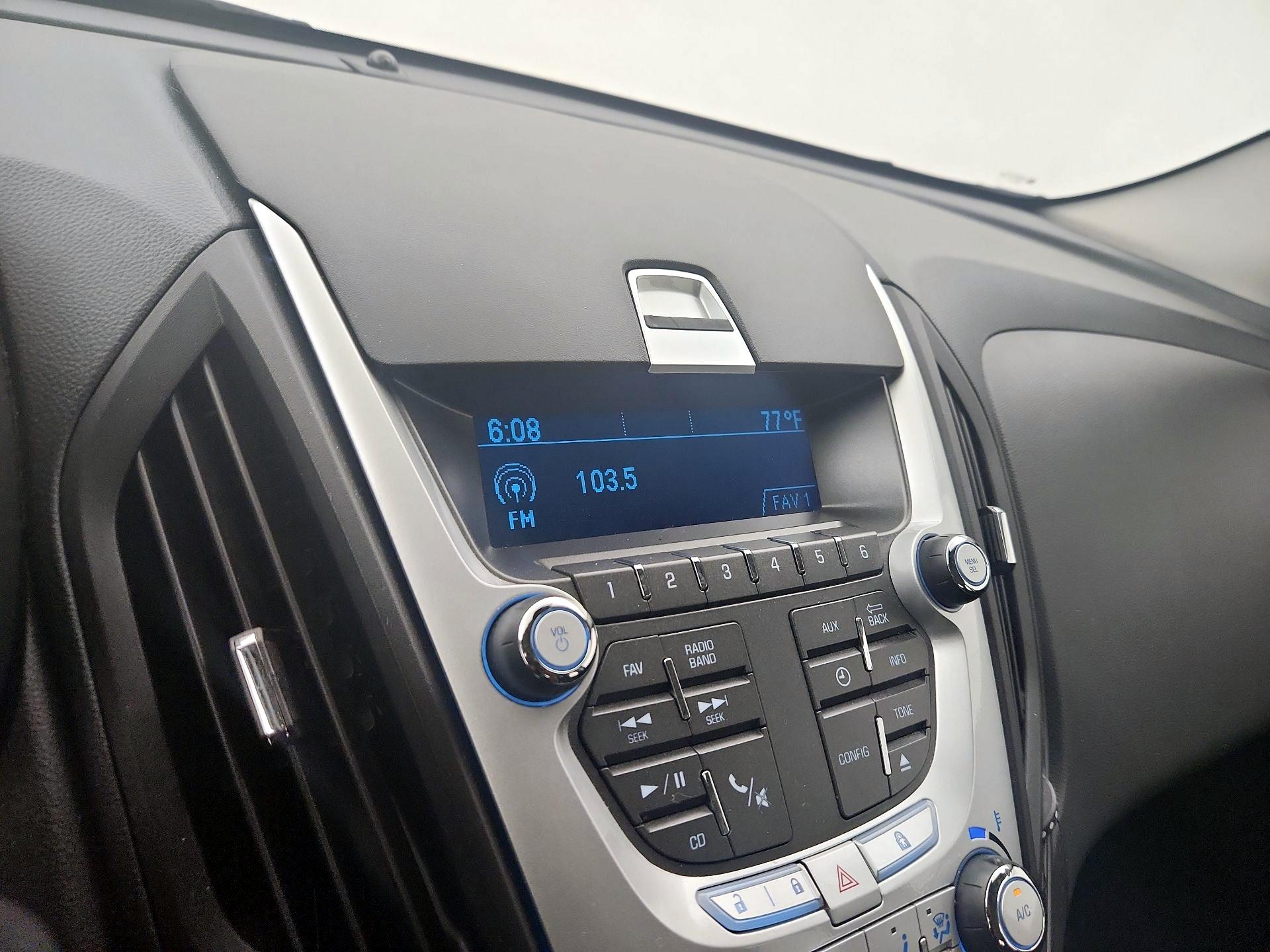 Thumbnail: 2015 Chevrolet Equinox - 13