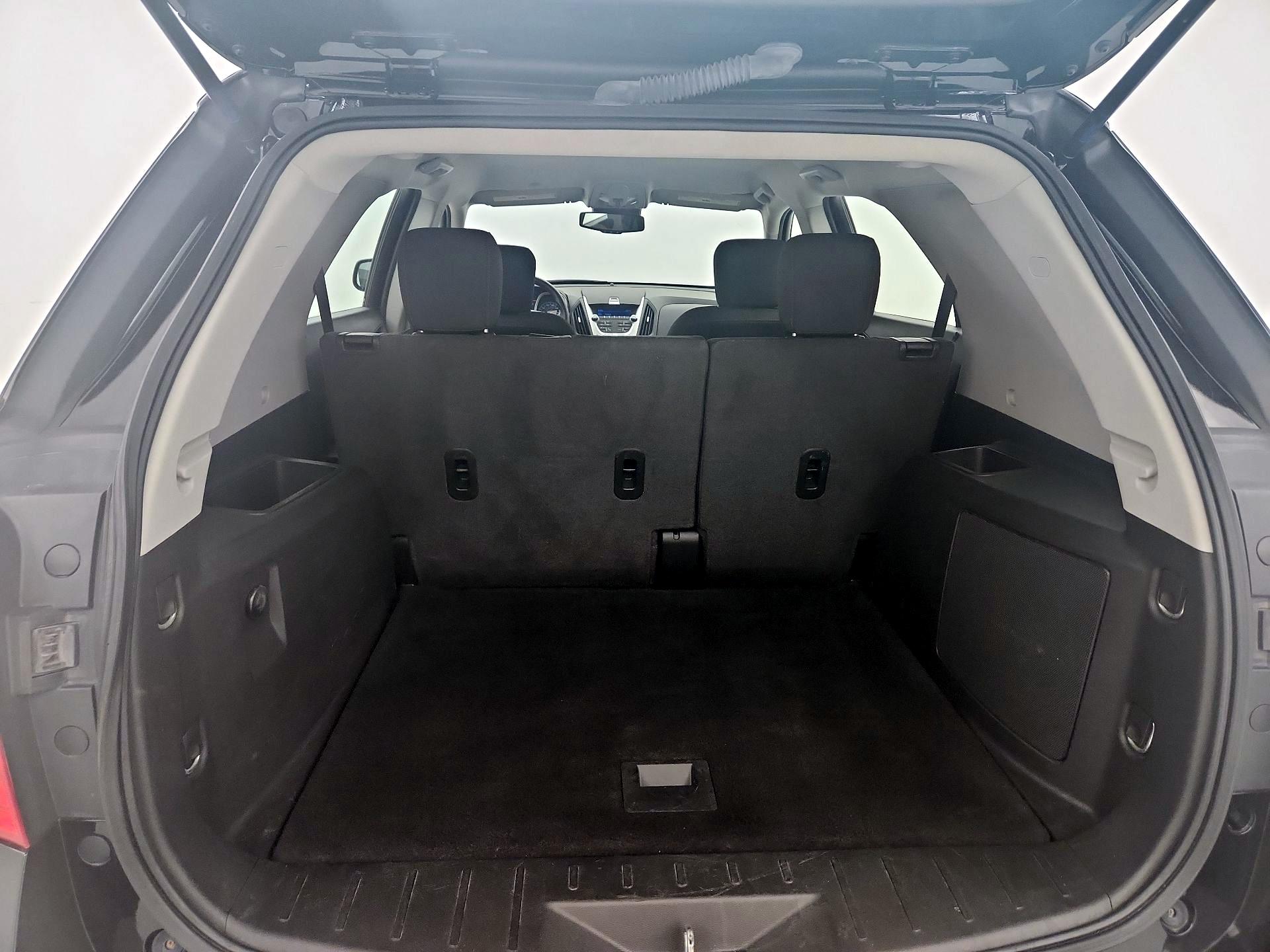 Thumbnail: 2015 Chevrolet Equinox - 17