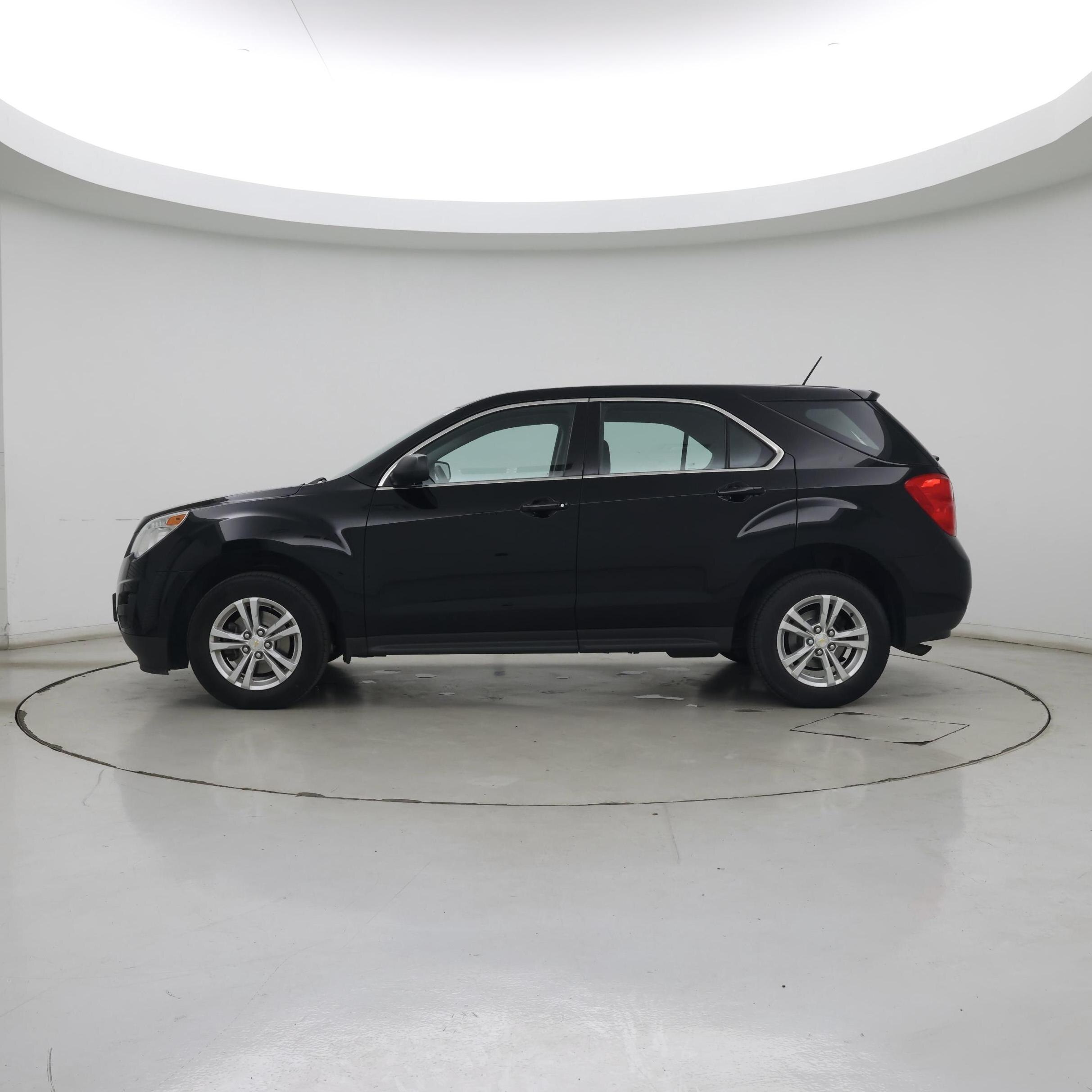 Thumbnail: 2015 Chevrolet Equinox - 3