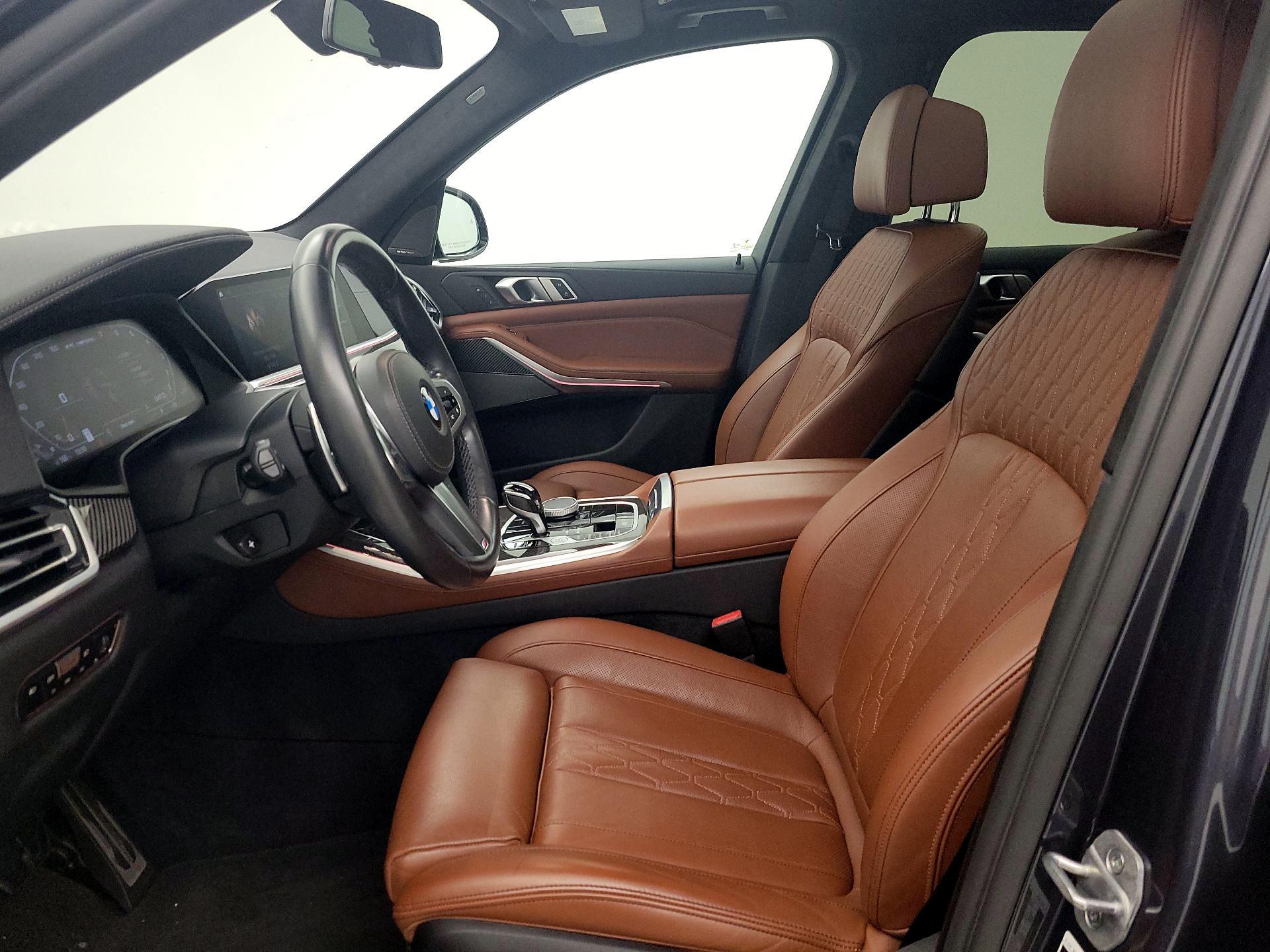 Thumbnail: 2021 BMW X5 - 11