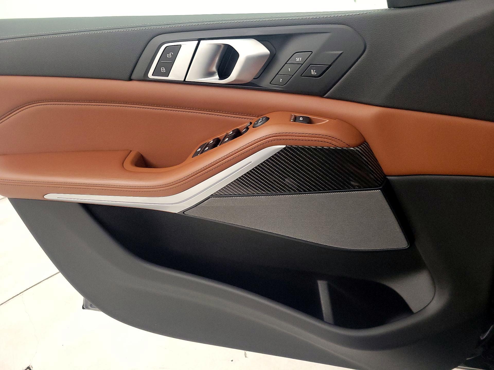 Thumbnail: 2021 BMW X5 - 12