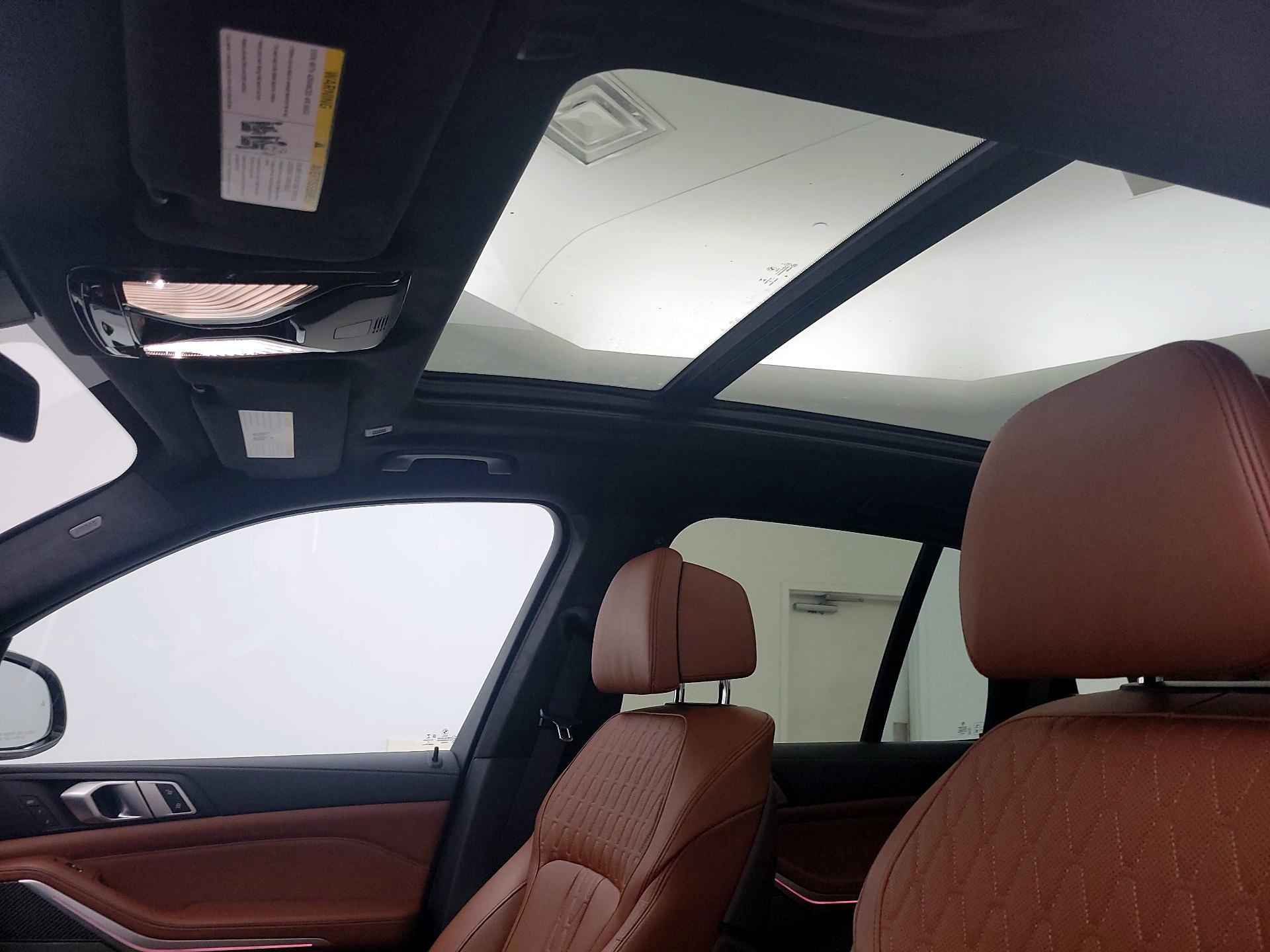 Thumbnail: 2021 BMW X5 - 20