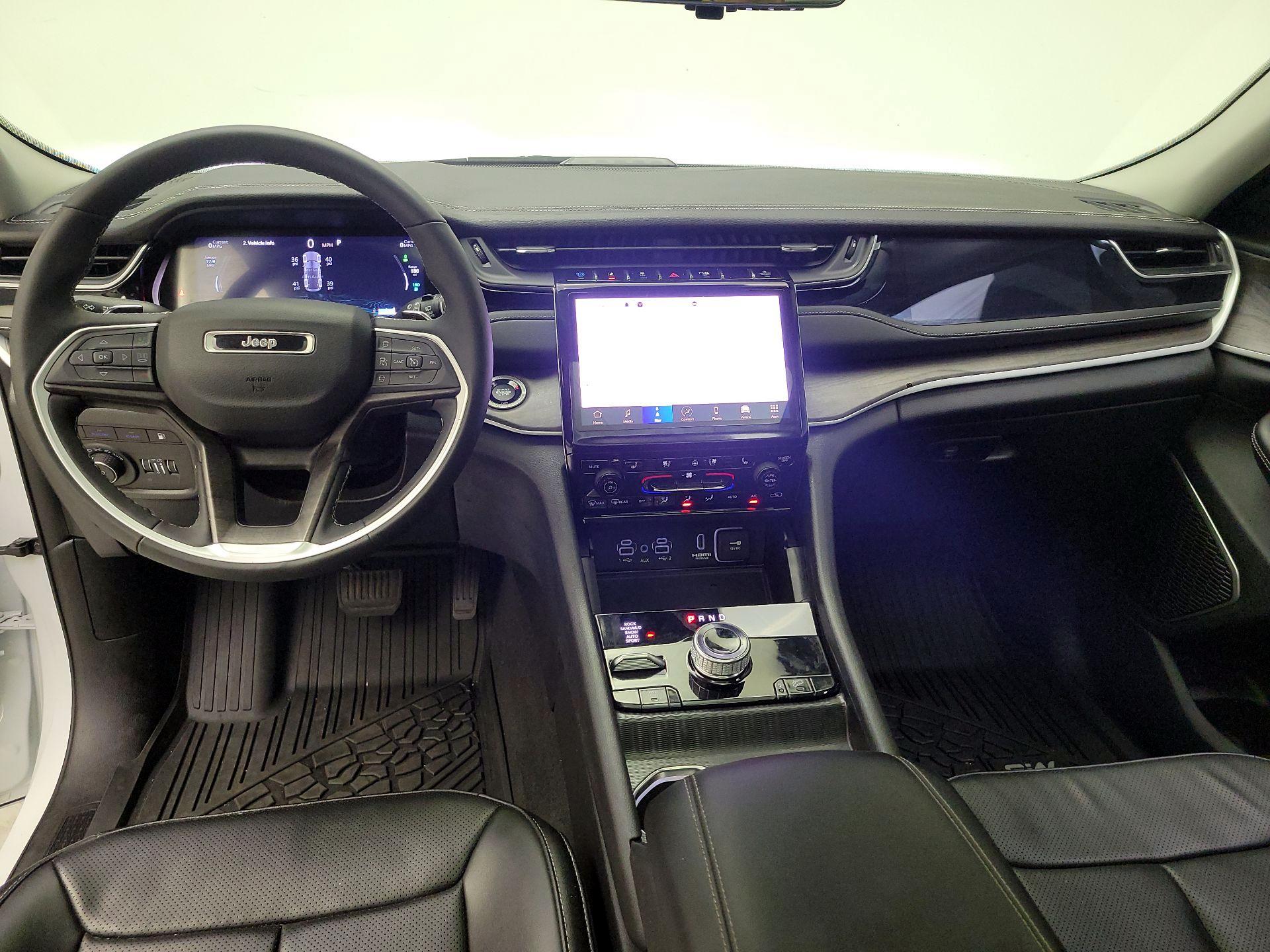Thumbnail: 2023 Jeep Grand Cherokee - 9