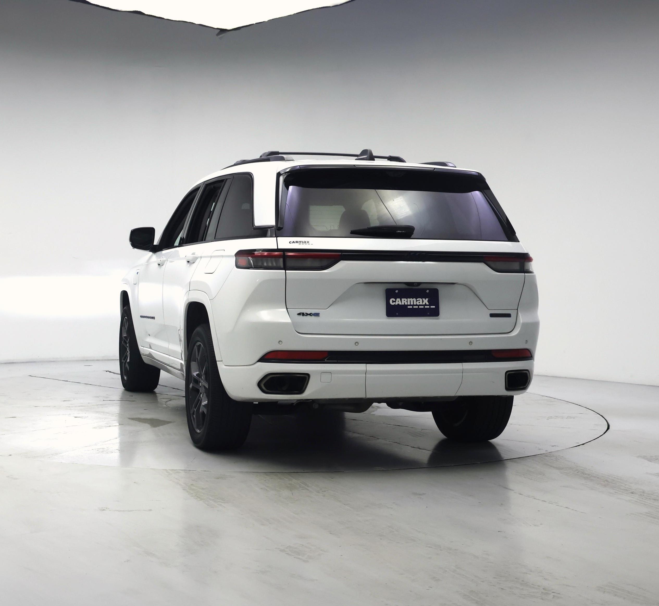 Thumbnail: 2023 Jeep Grand Cherokee - 6