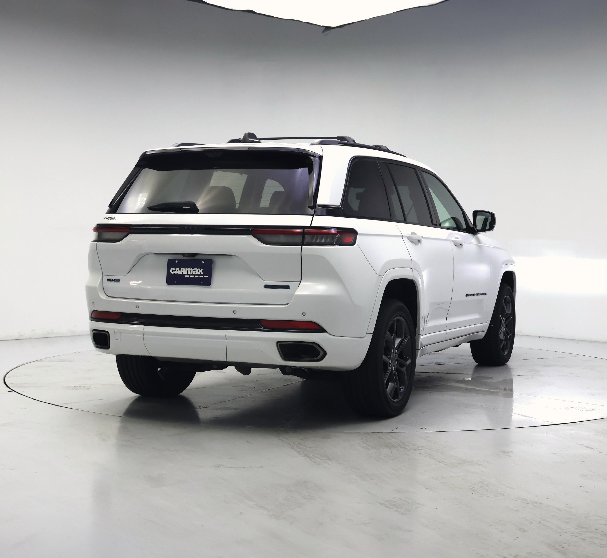 Thumbnail: 2023 Jeep Grand Cherokee - 8