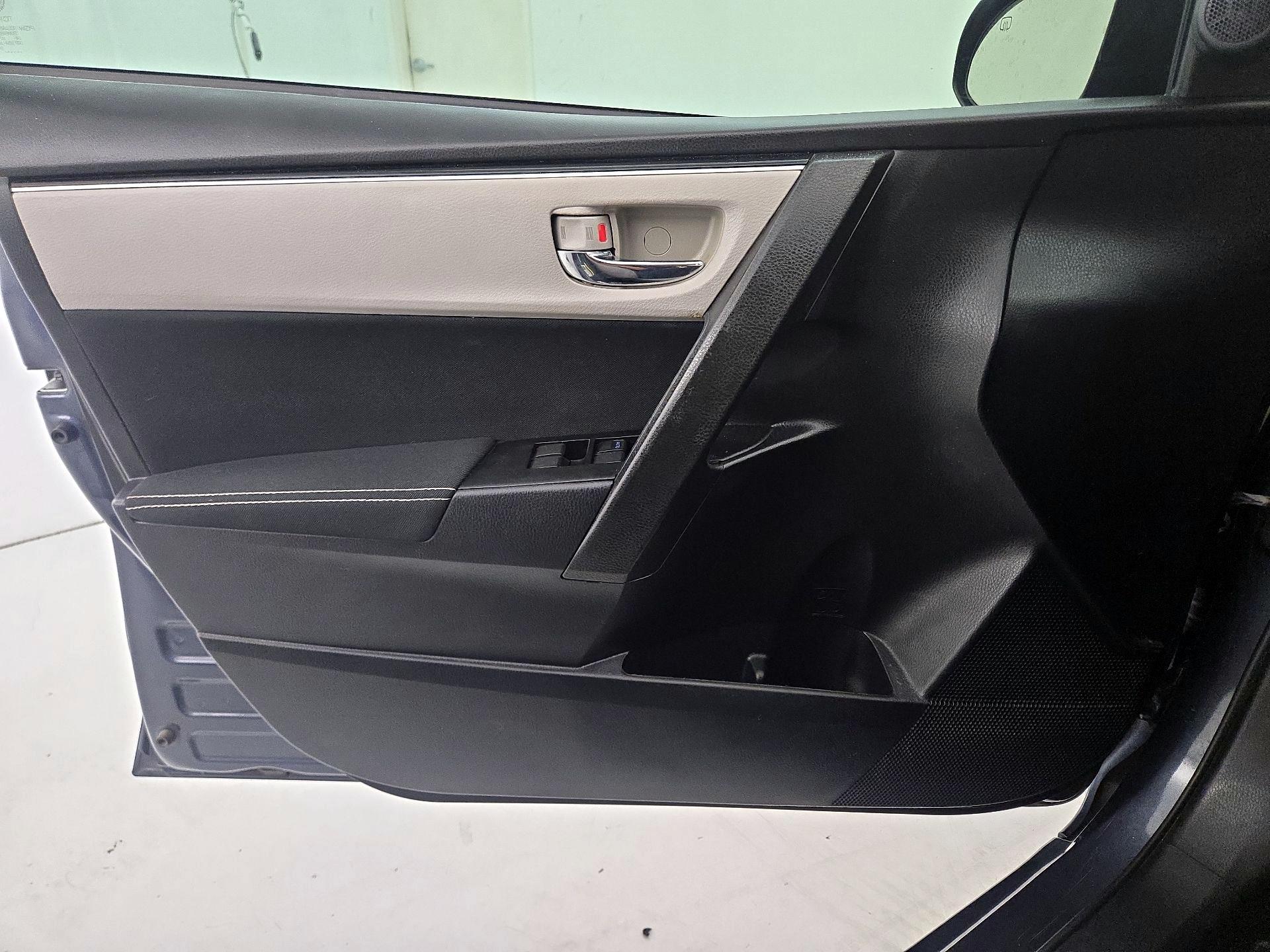 Thumbnail: 2019 Toyota Corolla - 12