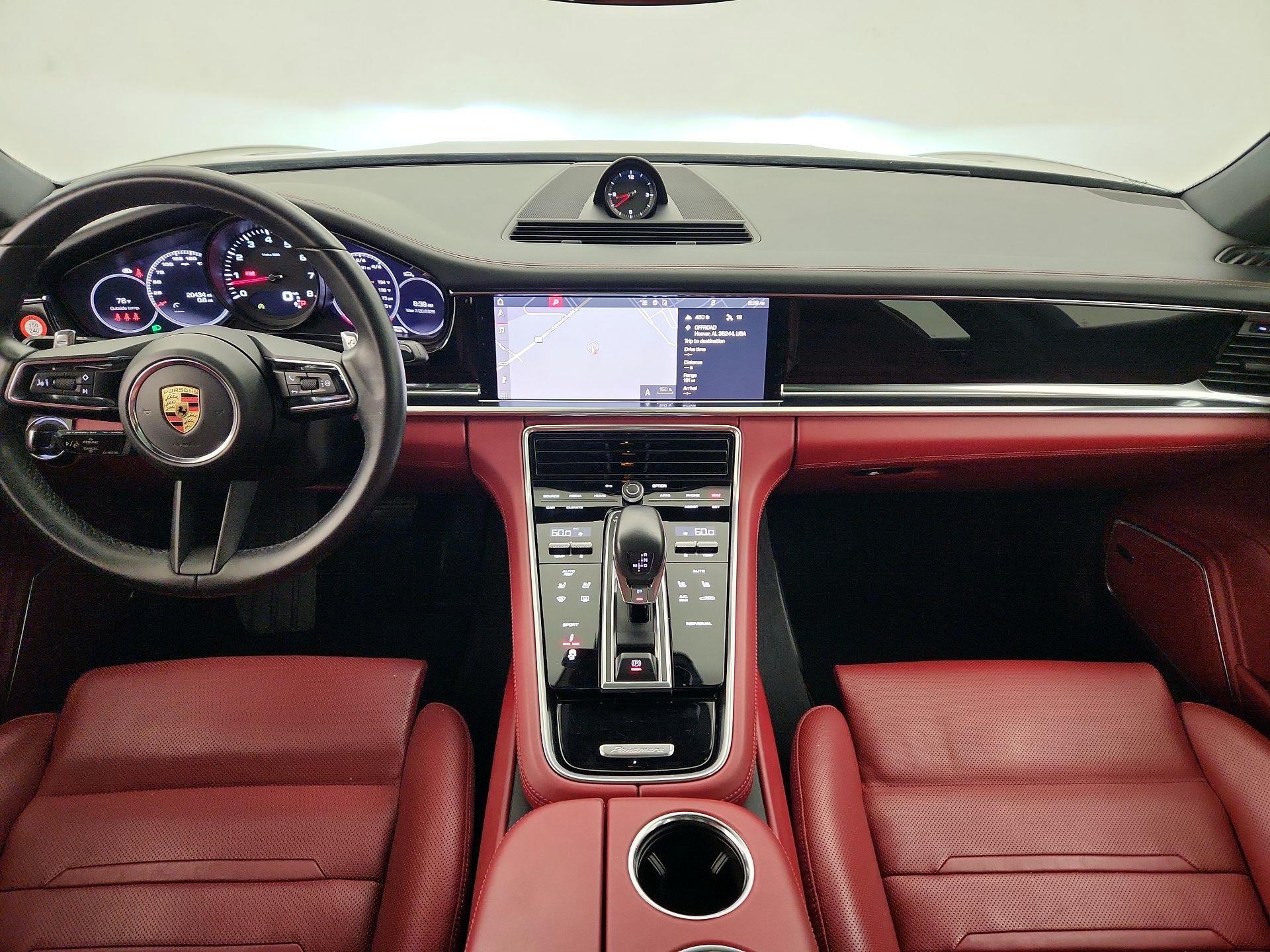 Thumbnail: 2021 Porsche Panamera - 9