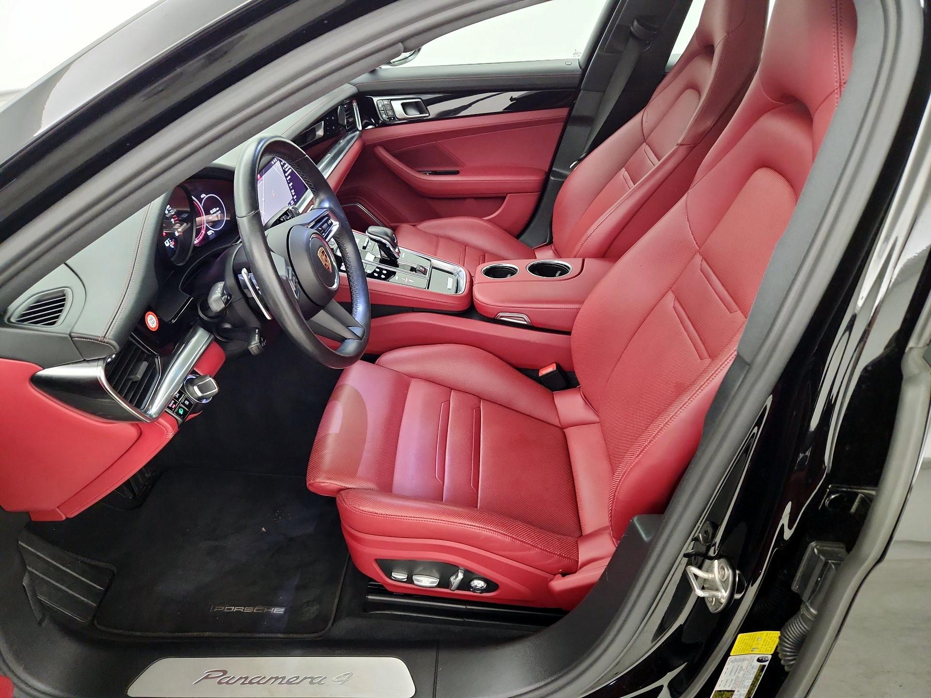 Thumbnail: 2021 Porsche Panamera - 11